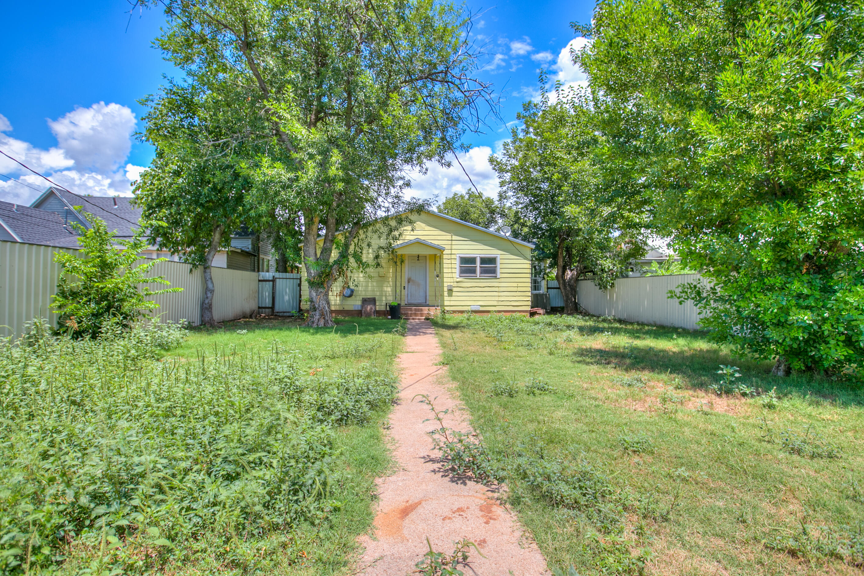 807 N 9th Street Property Photo 1