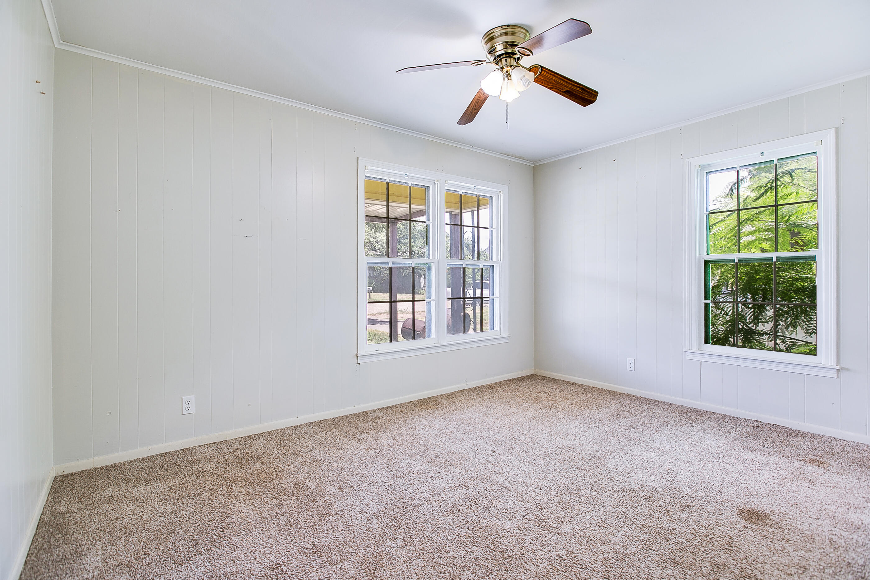 807 N 9th Street Property Photo 3