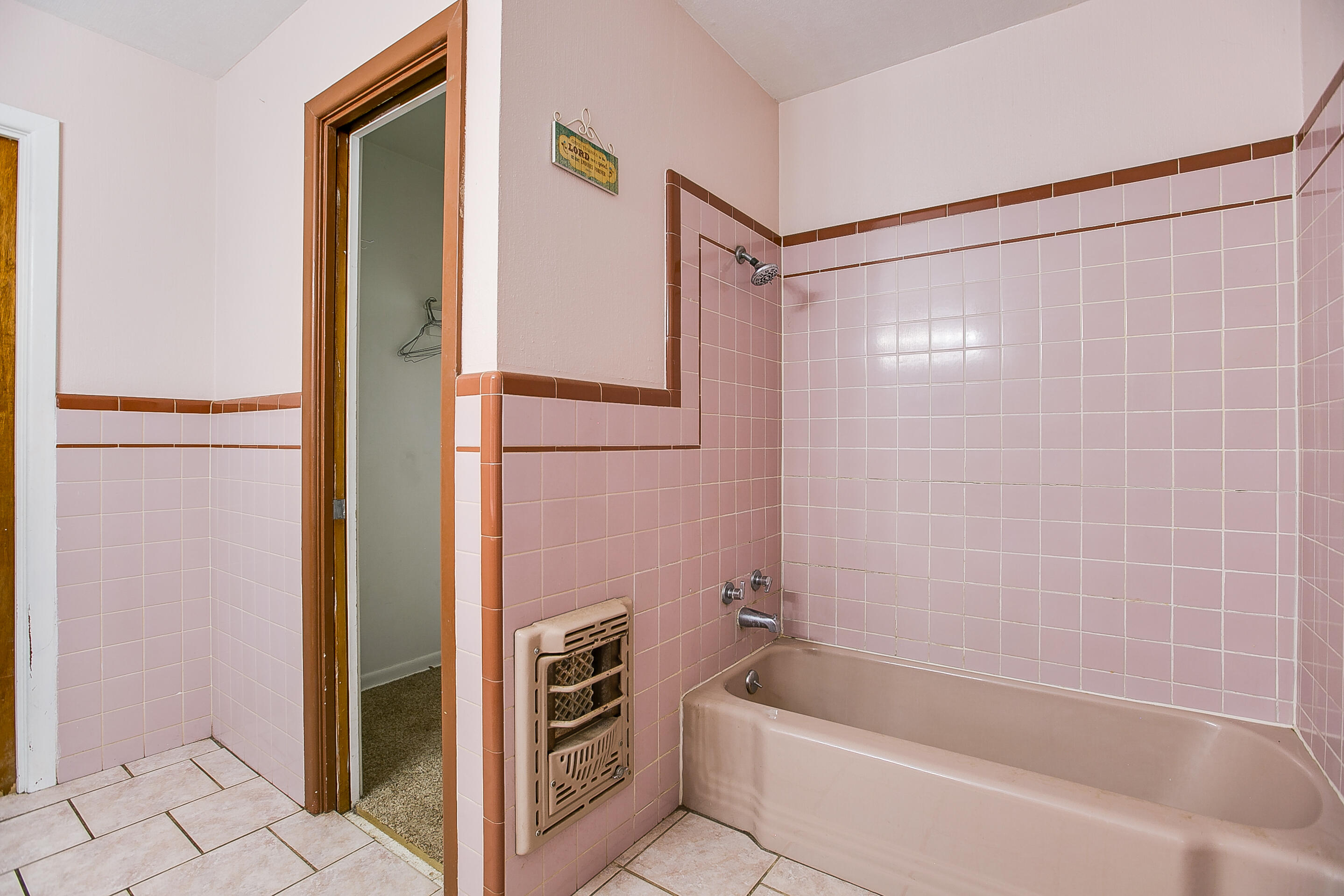 807 N 9th Street Property Photo 12