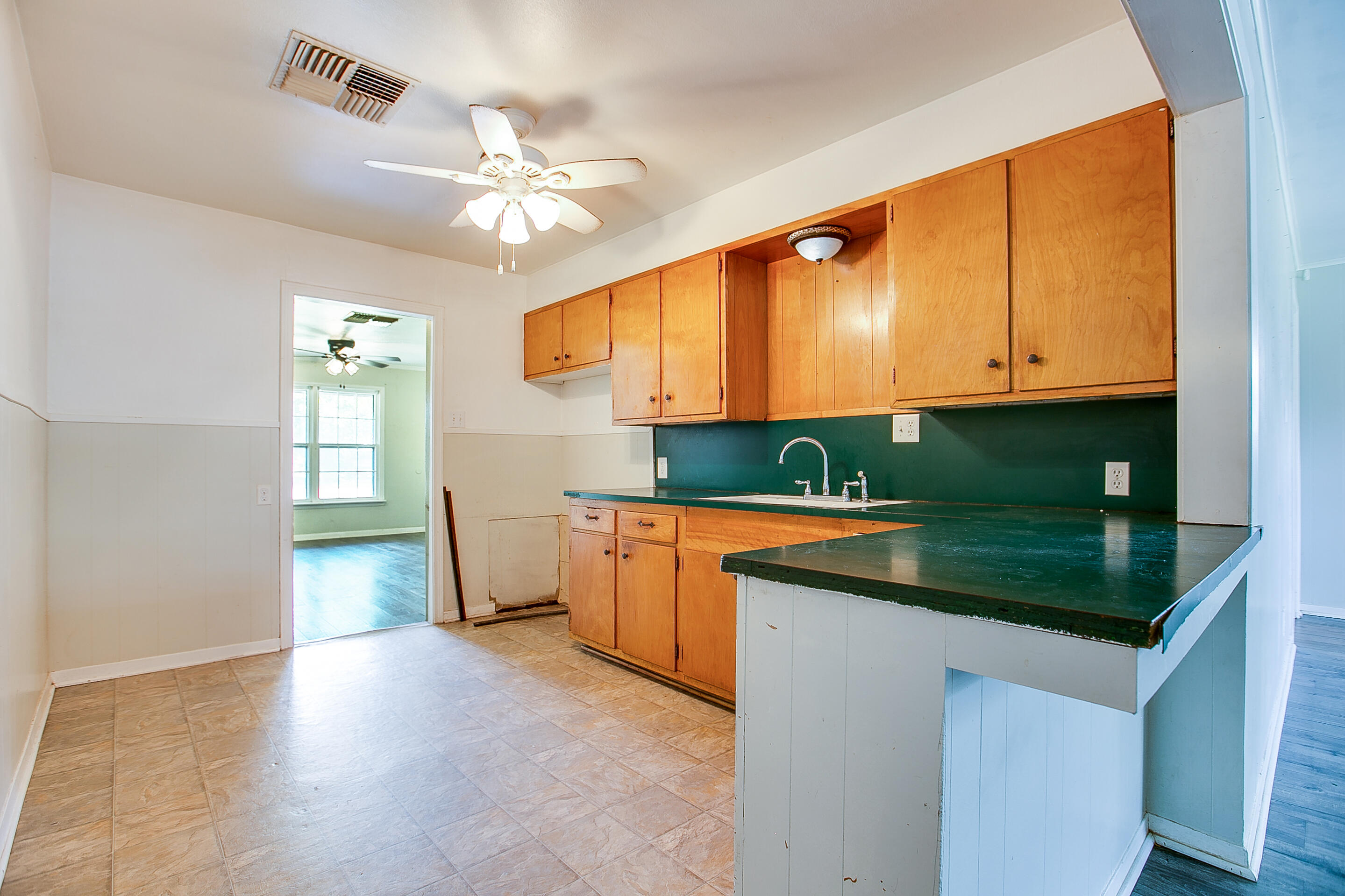 807 N 9th Street Property Photo 13