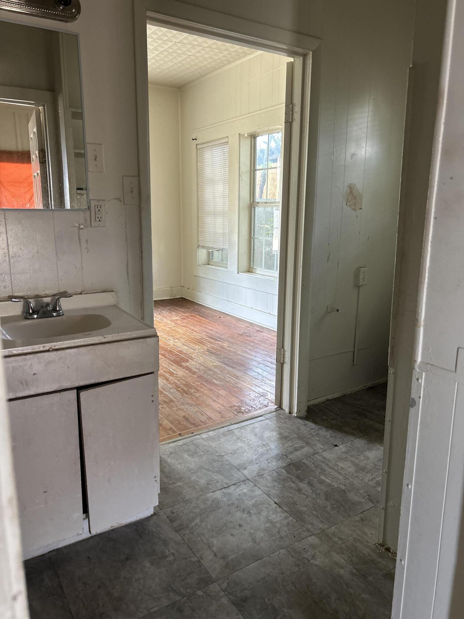 15 E 29th Street Property Photo 4