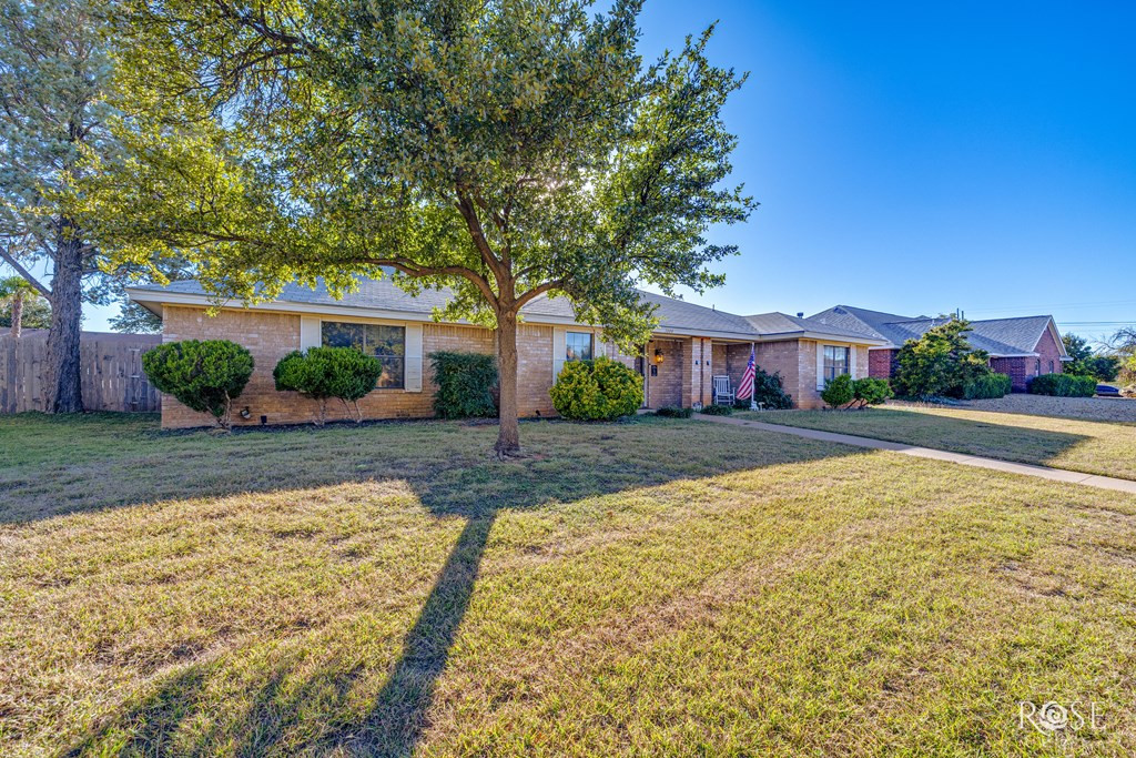 3849 Sunset Drive Property Photo 2