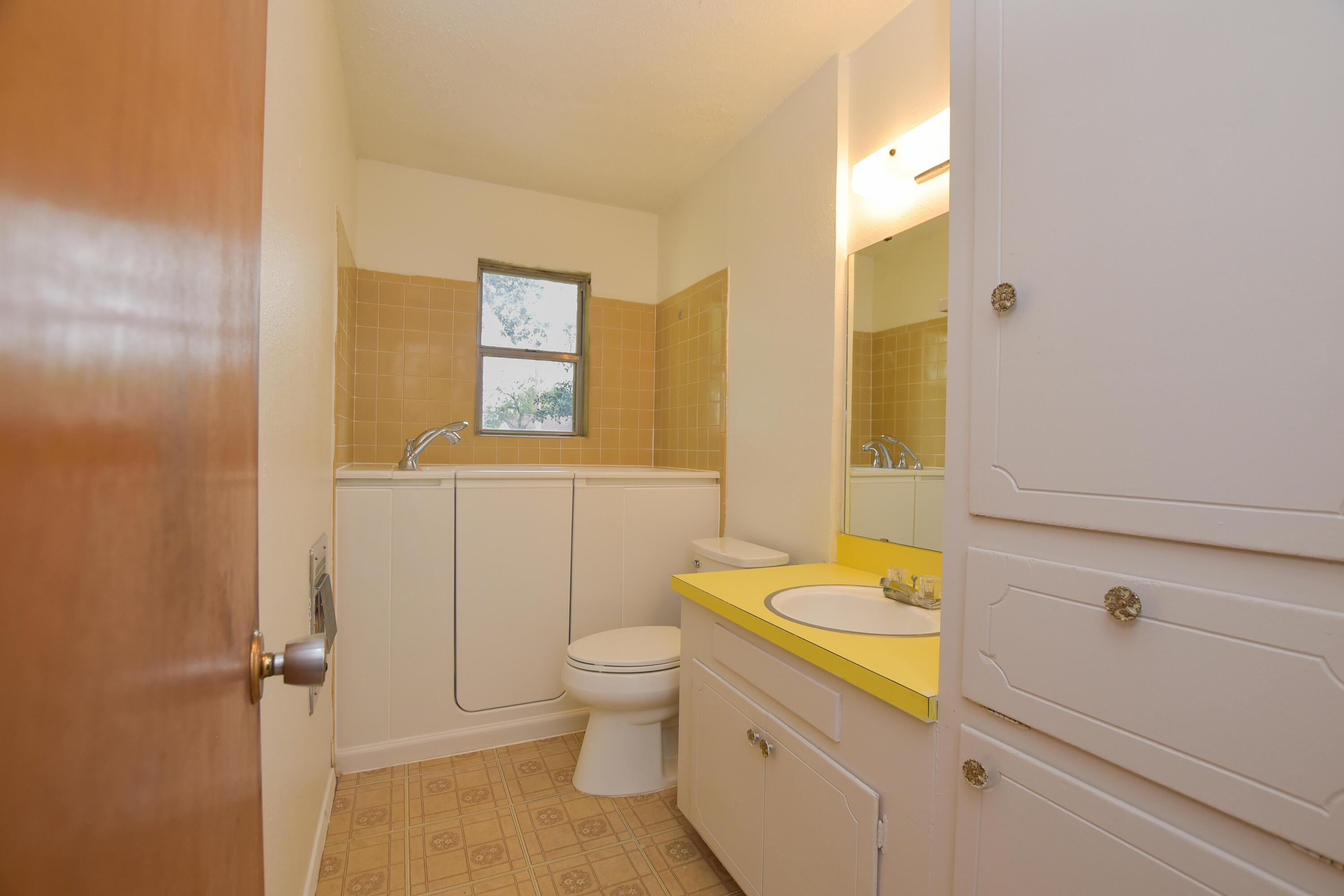 814 Stonewall Drive Property Photo 12