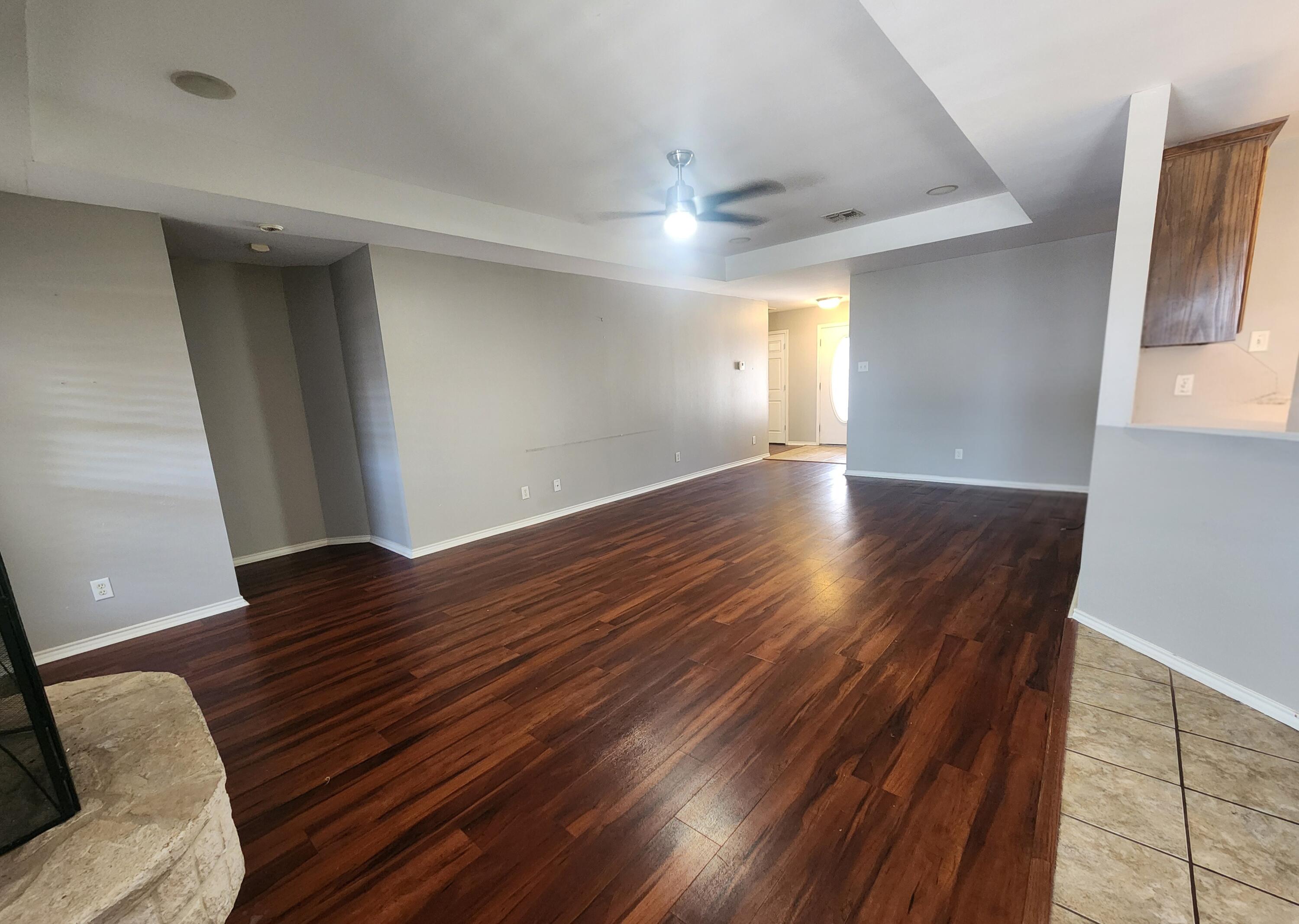 714 Penhurst Court Property Photo 4