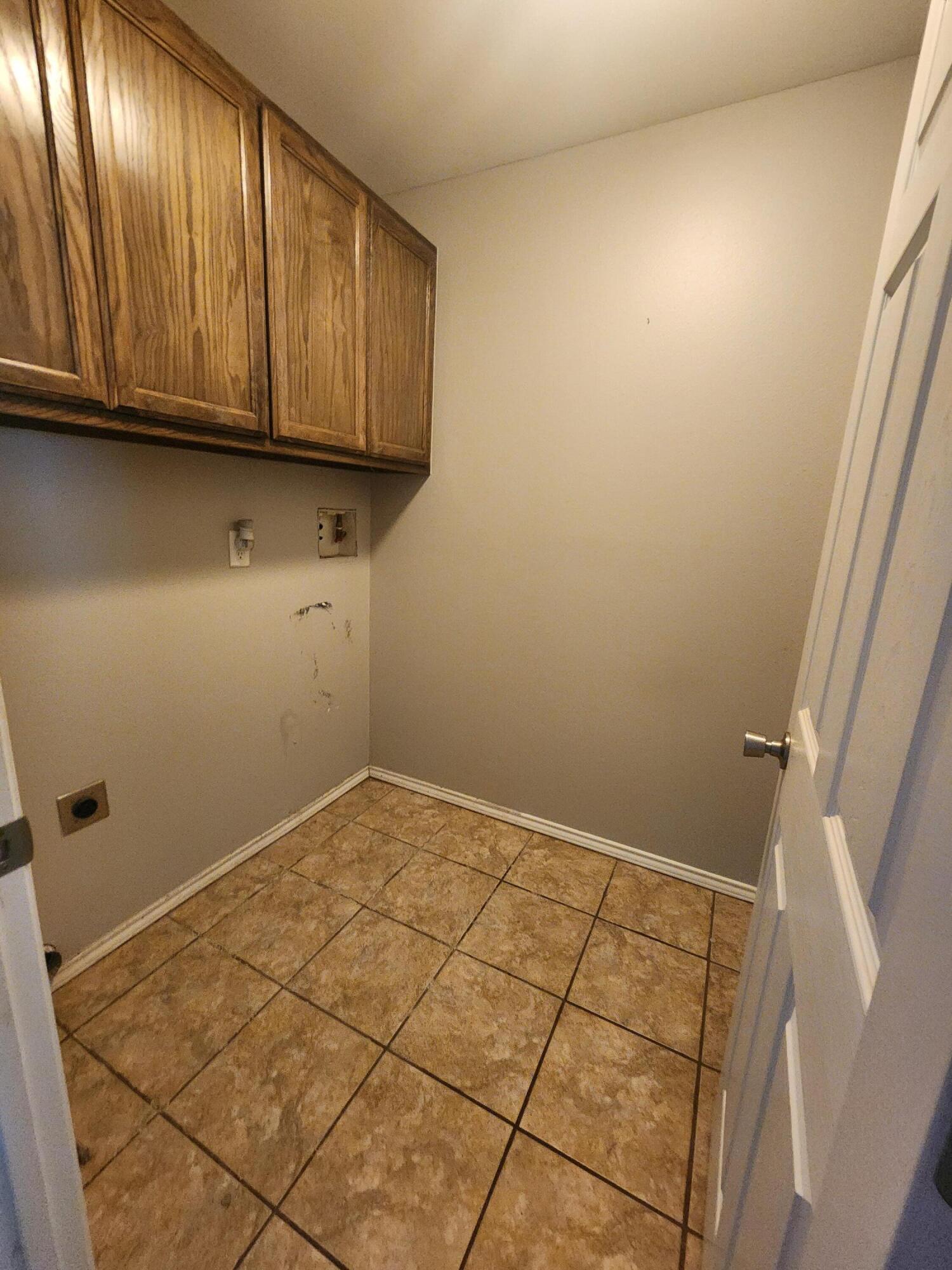 714 Penhurst Court Property Photo 12