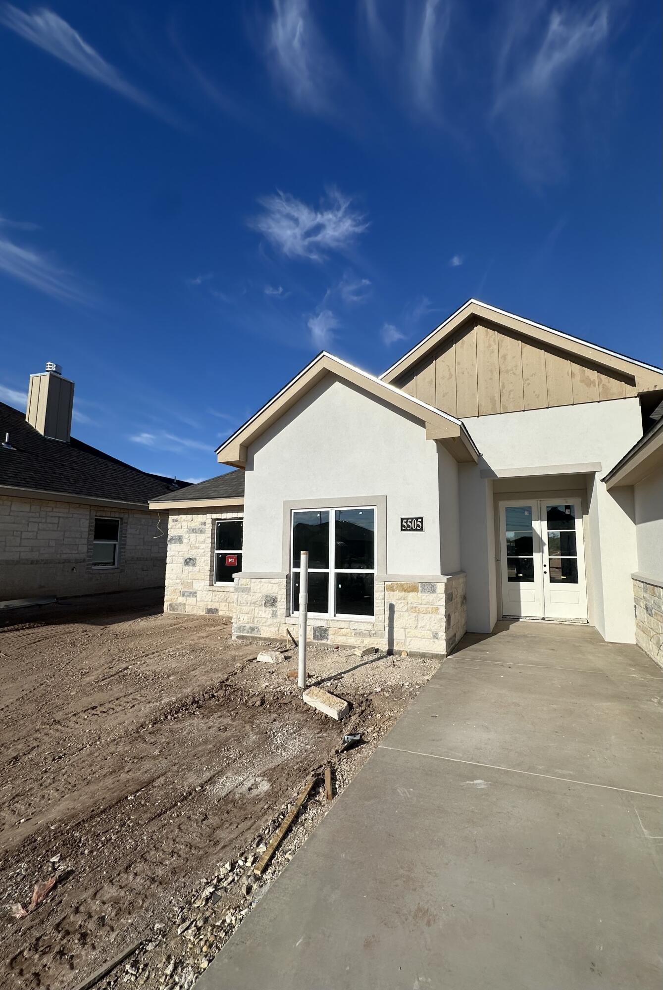 5505 Slayde Street Property Photo 3