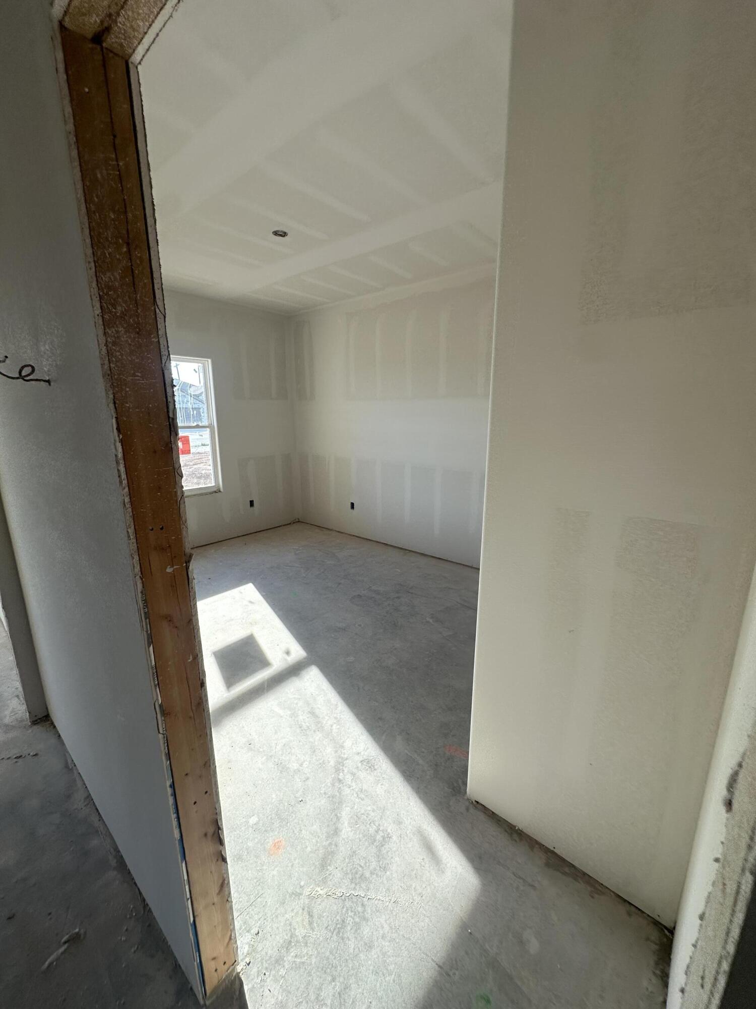 5505 Slayde Street Property Photo 5
