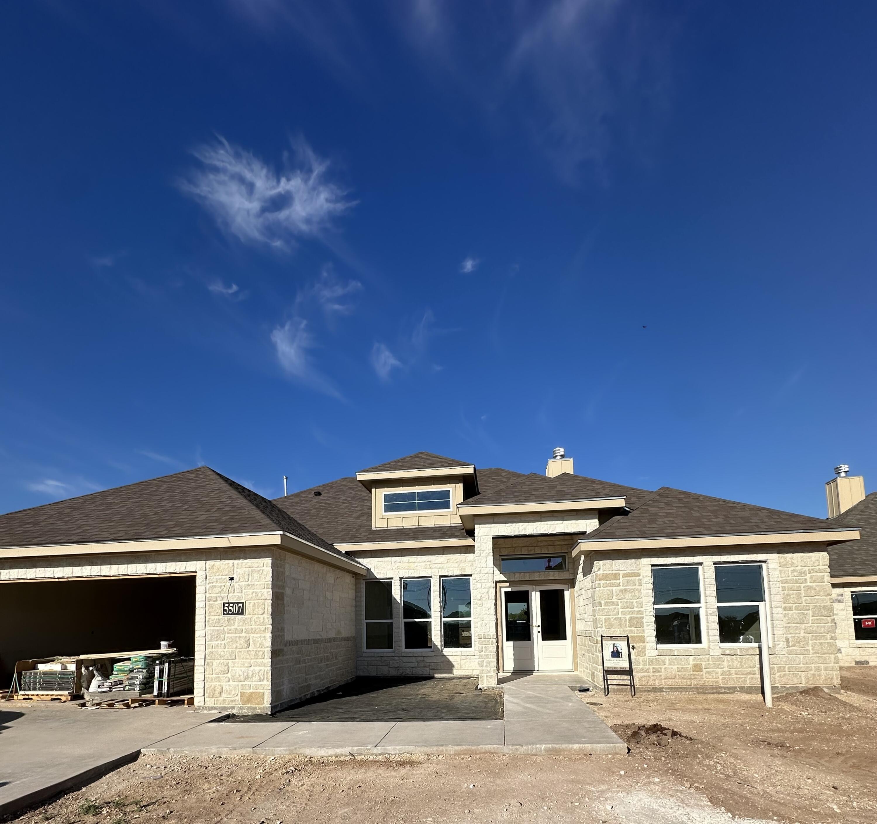 5507 Slayde Street Property Photo 2