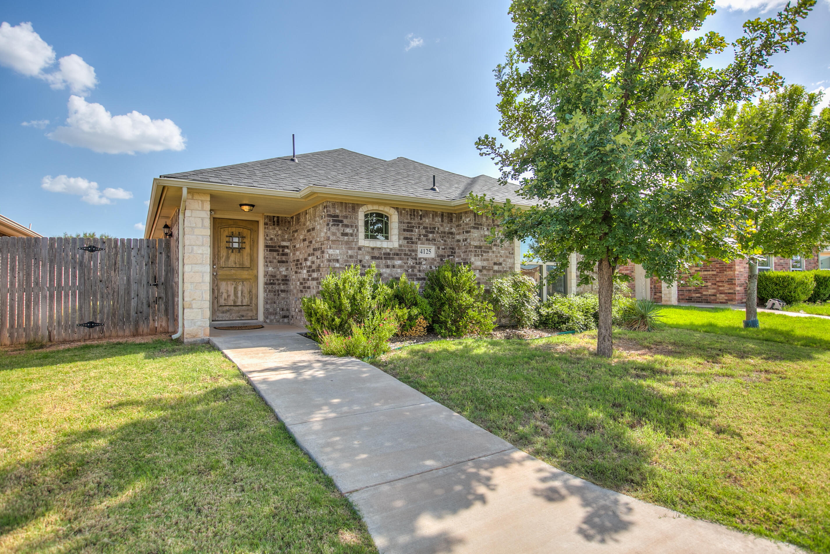4125 Sedona Trail Property Photo 1