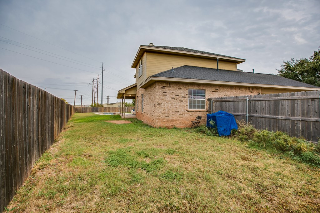 5806 Lyndhurst Drive Property Photo 35