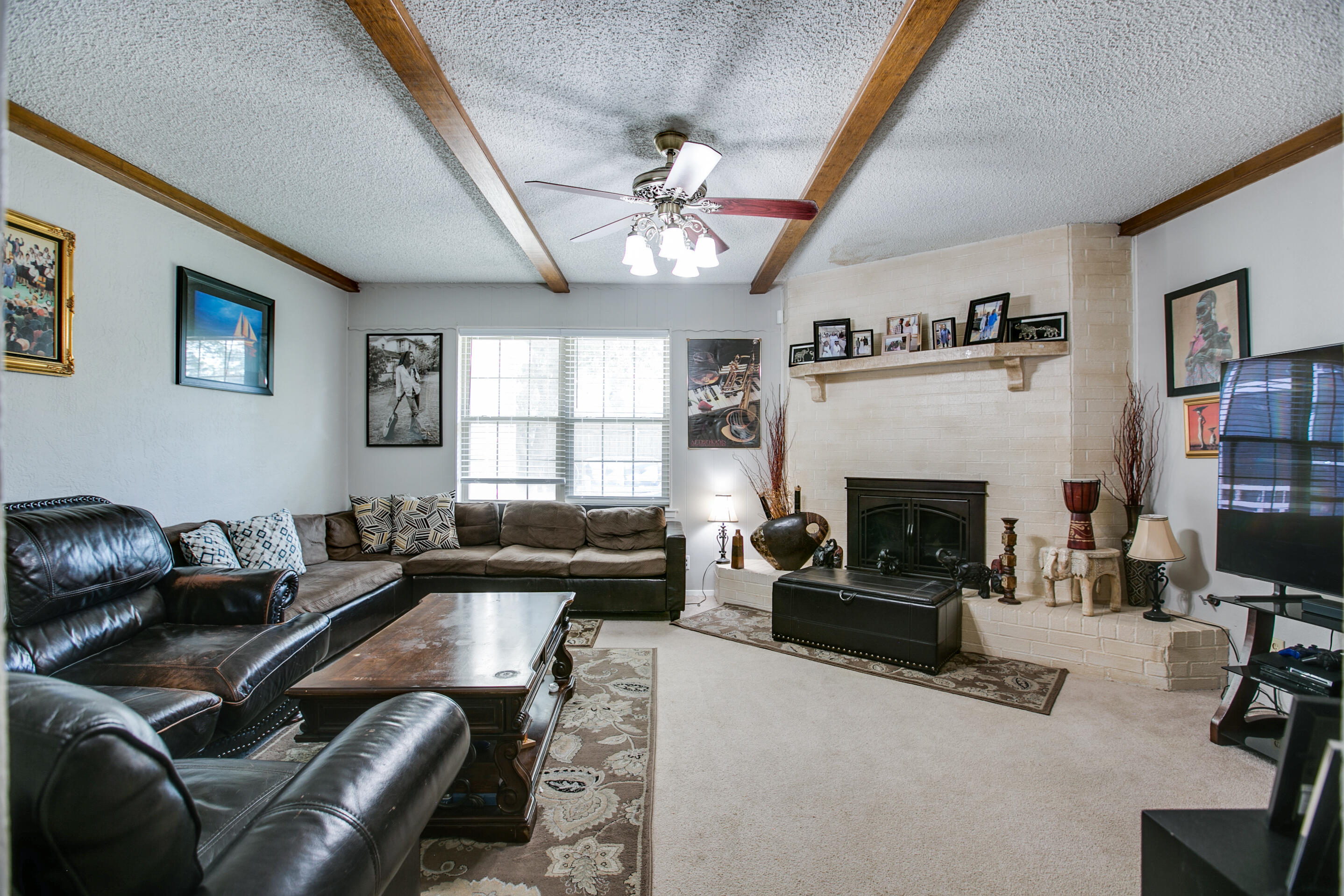 2702 Lindenwood Drive Property Photo 12