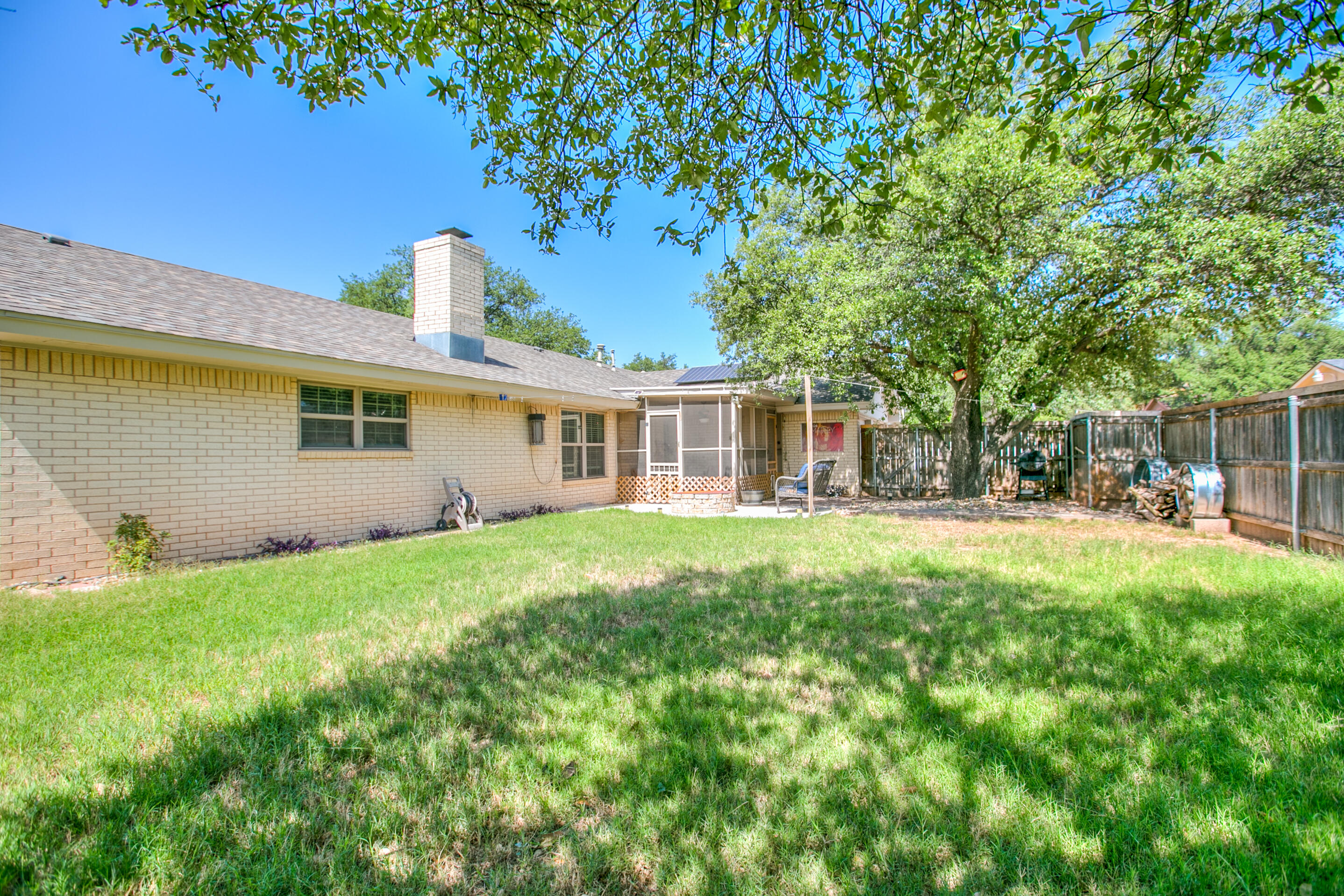 2702 Lindenwood Drive Property Photo 37