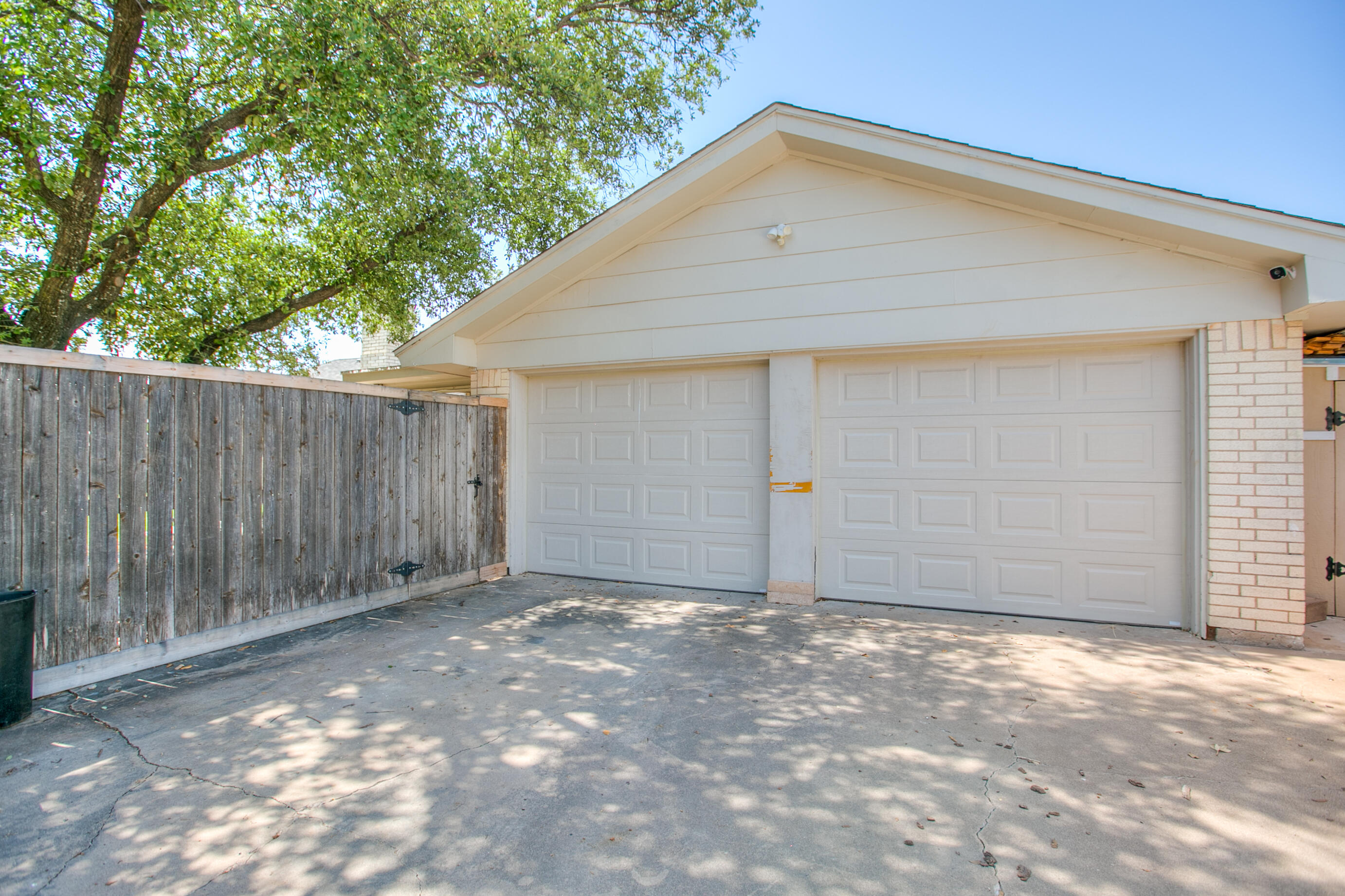 2702 Lindenwood Drive Property Photo 38