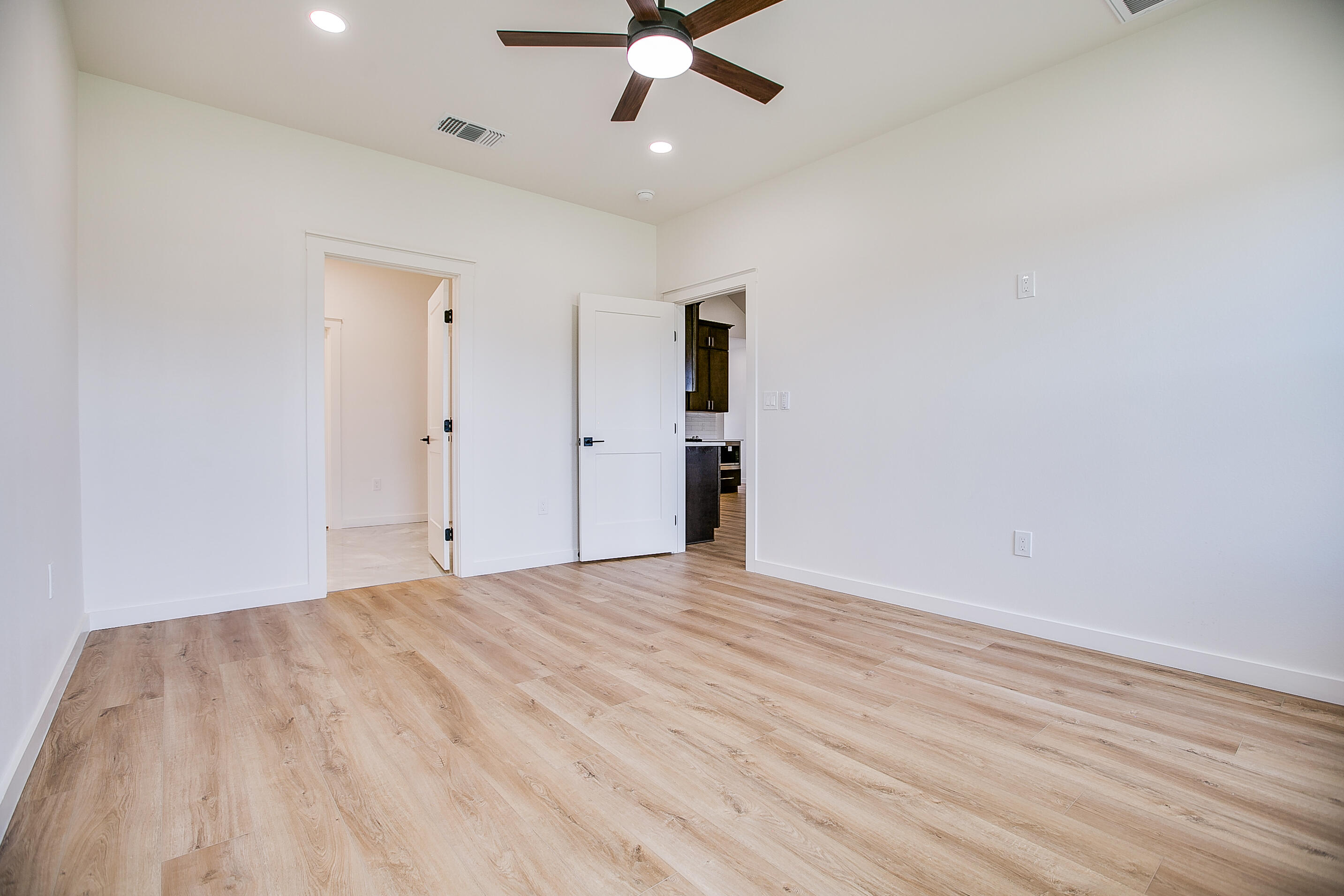 3140 Maplewood Drive Property Photo 15