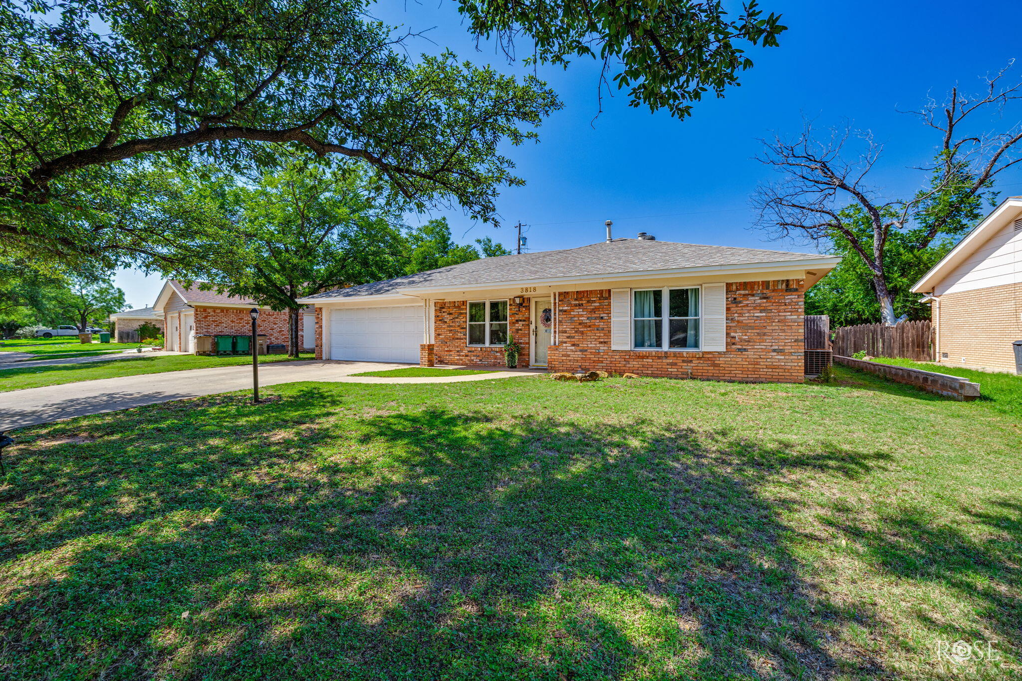 3818 Nottingham Trail Property Photo 1