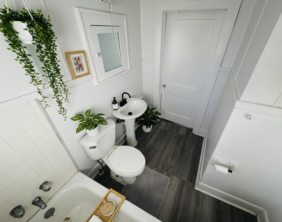 2309 Houston Street Property Photo 6