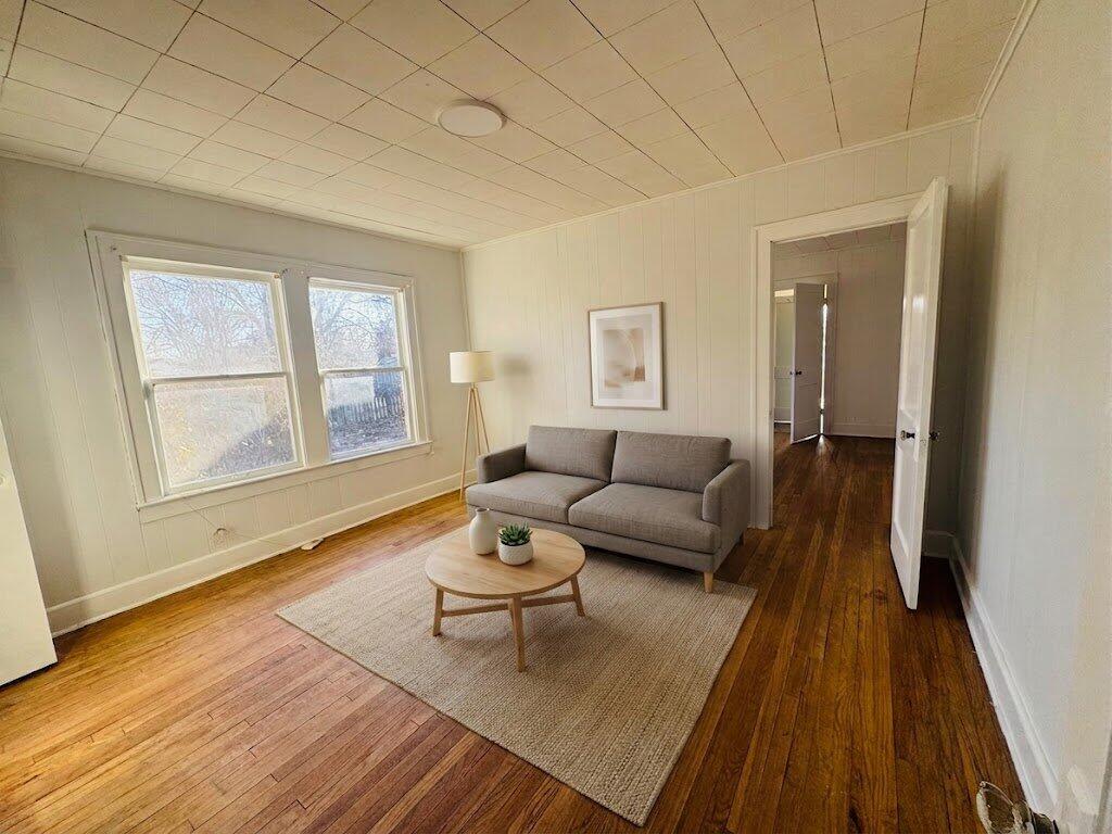 2309 Houston Street Property Photo 7