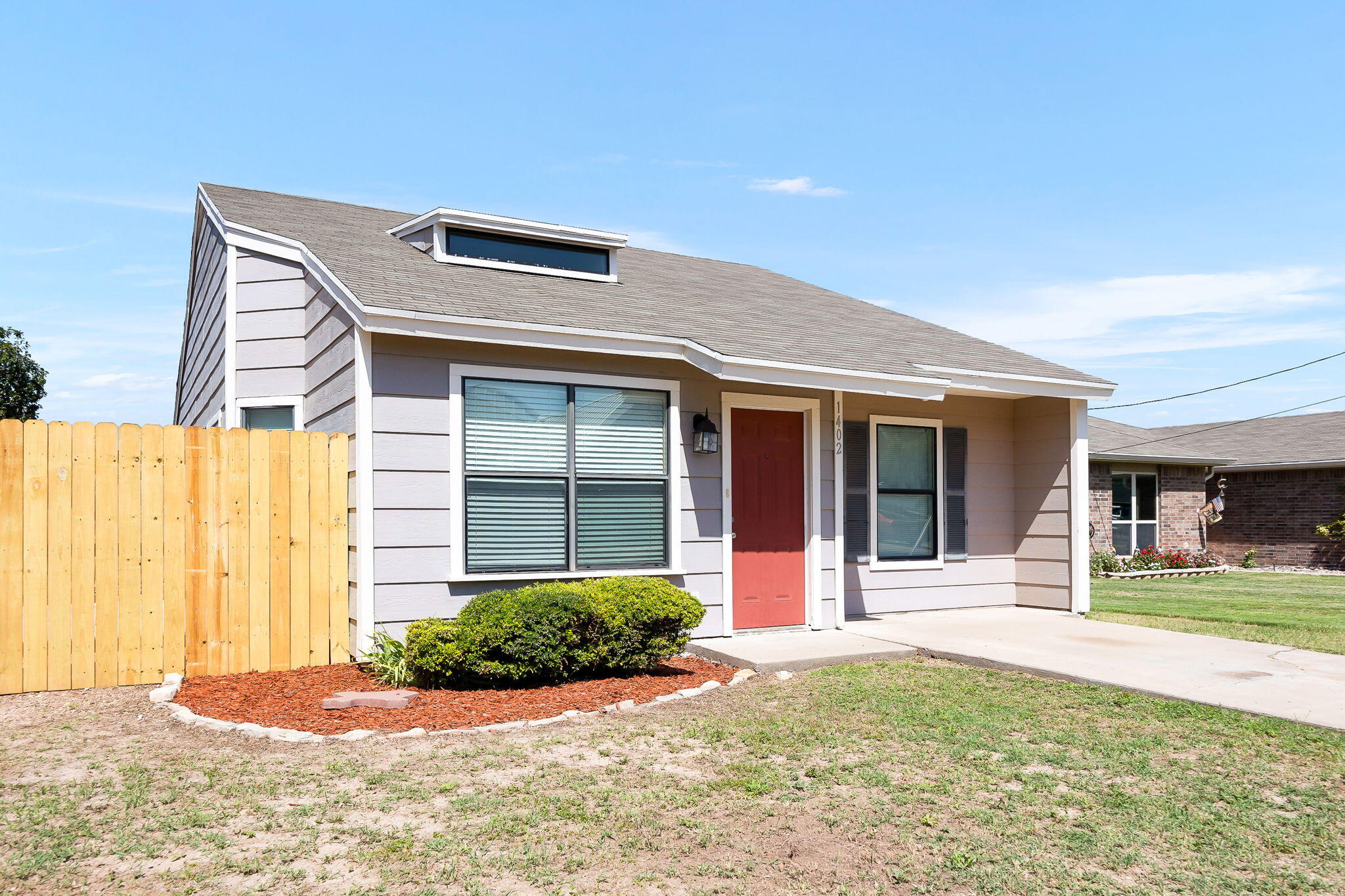 1402 Hatcher Street Property Photo 5