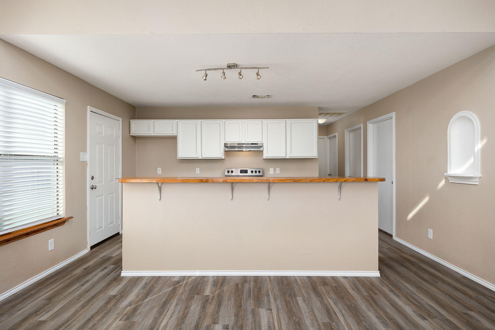 1402 Hatcher Street Property Photo 10