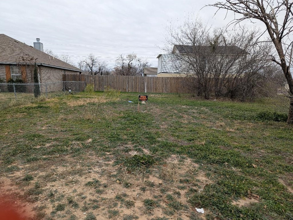 117 W 26th Street Property Photo 3