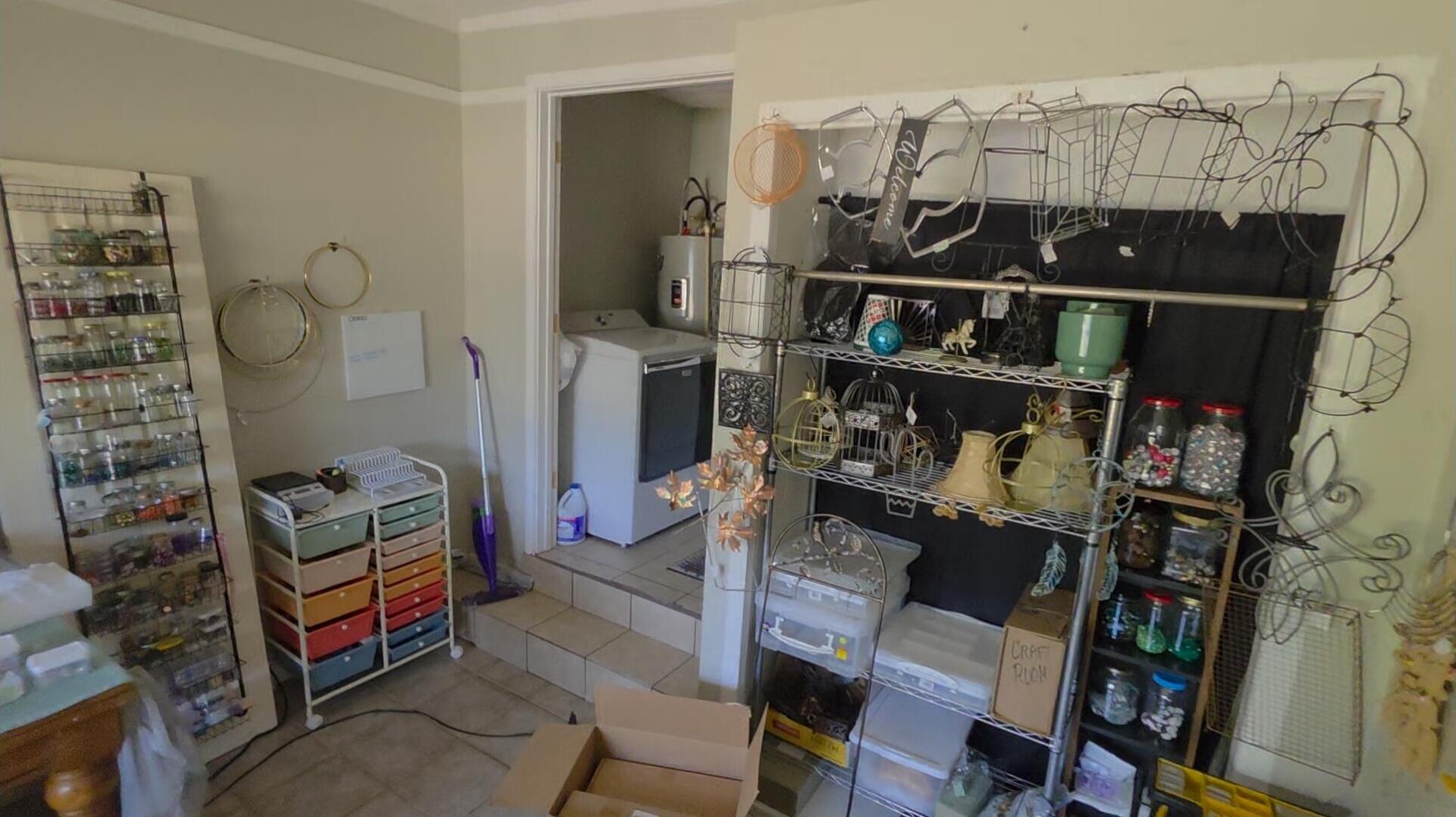 212 S Monroe Street Property Photo 5