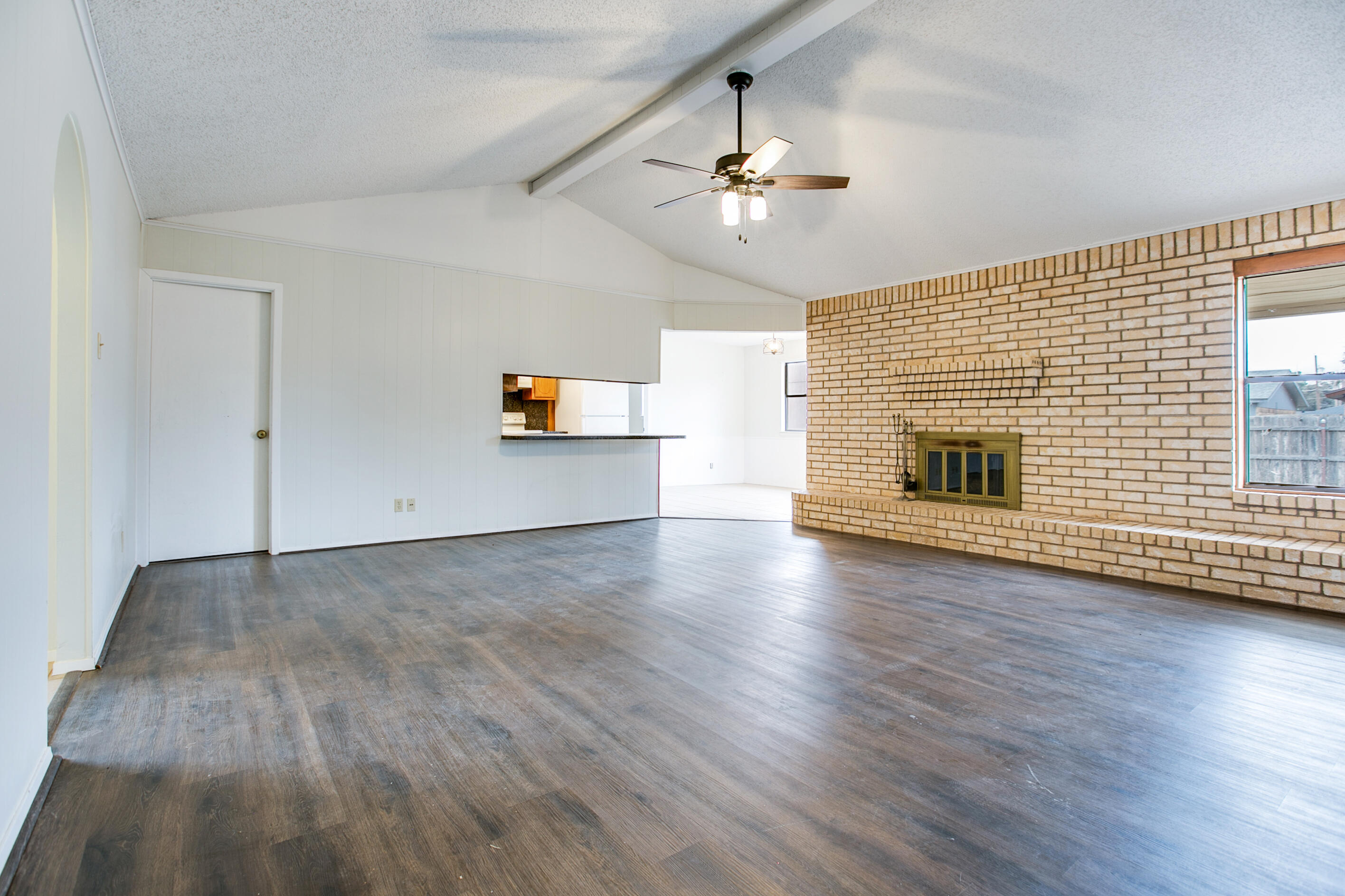 3829 Sandstone Road Property Photo 6