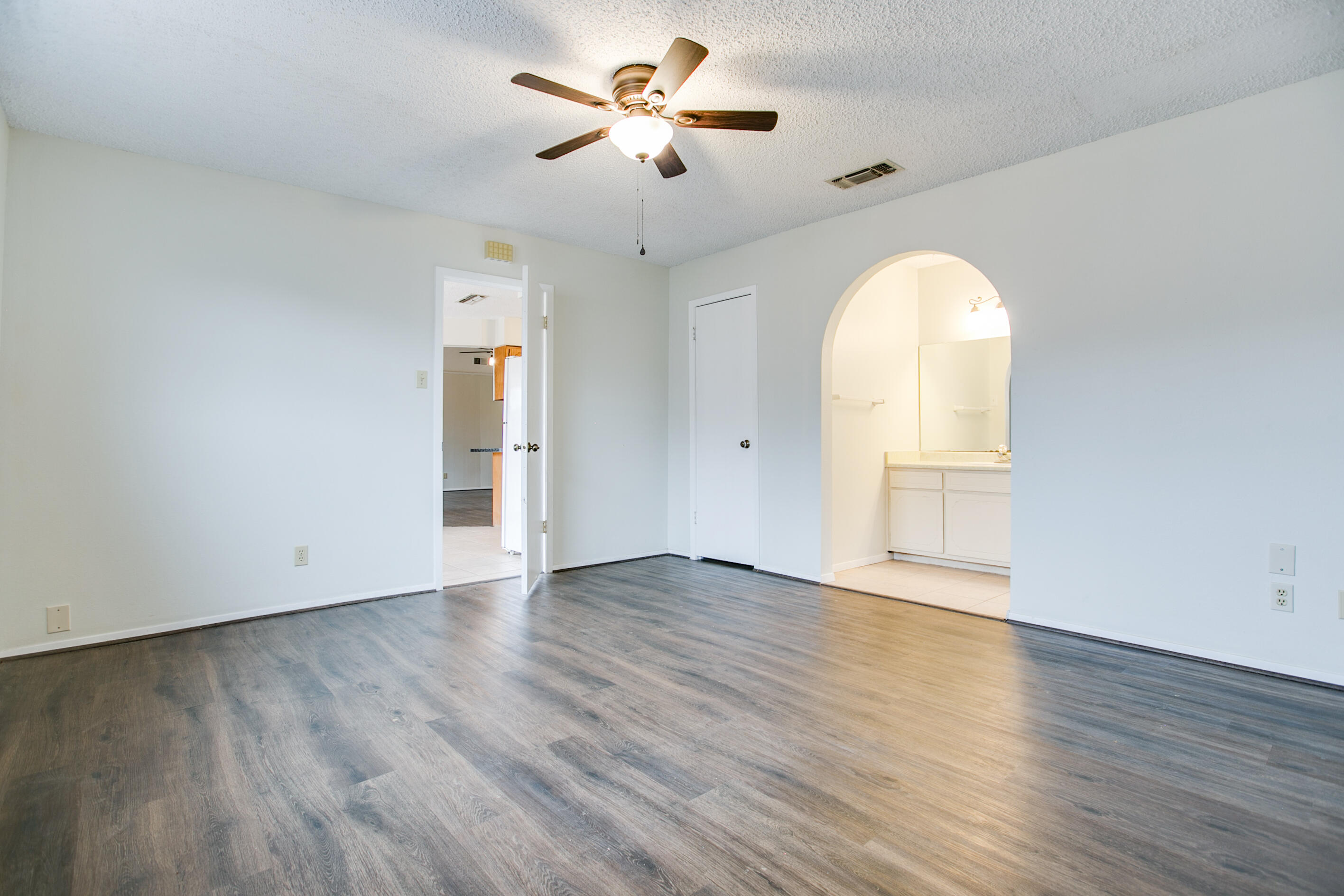 3829 Sandstone Road Property Photo 13
