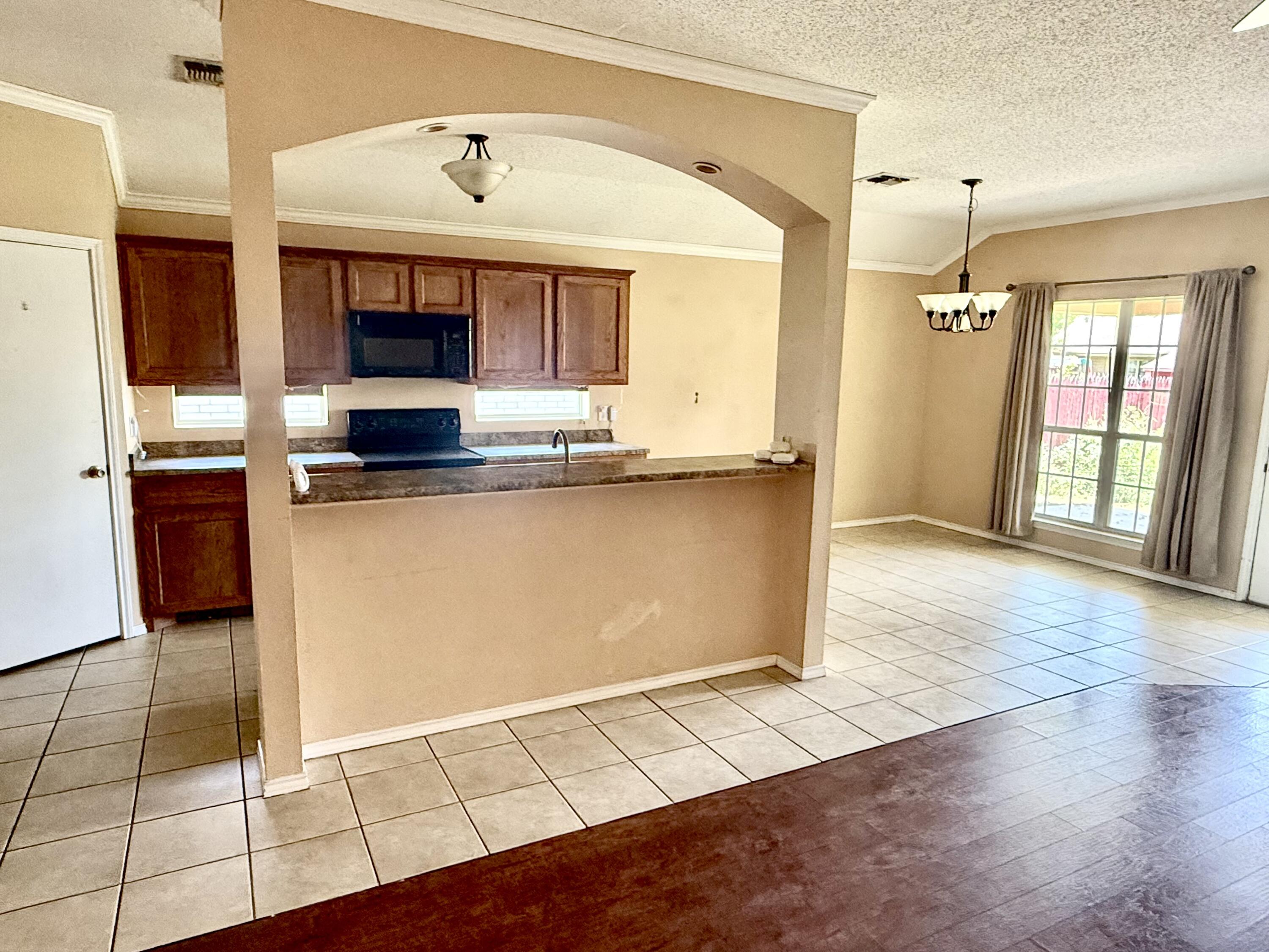 49 Amberwood Drive Property Photo 3