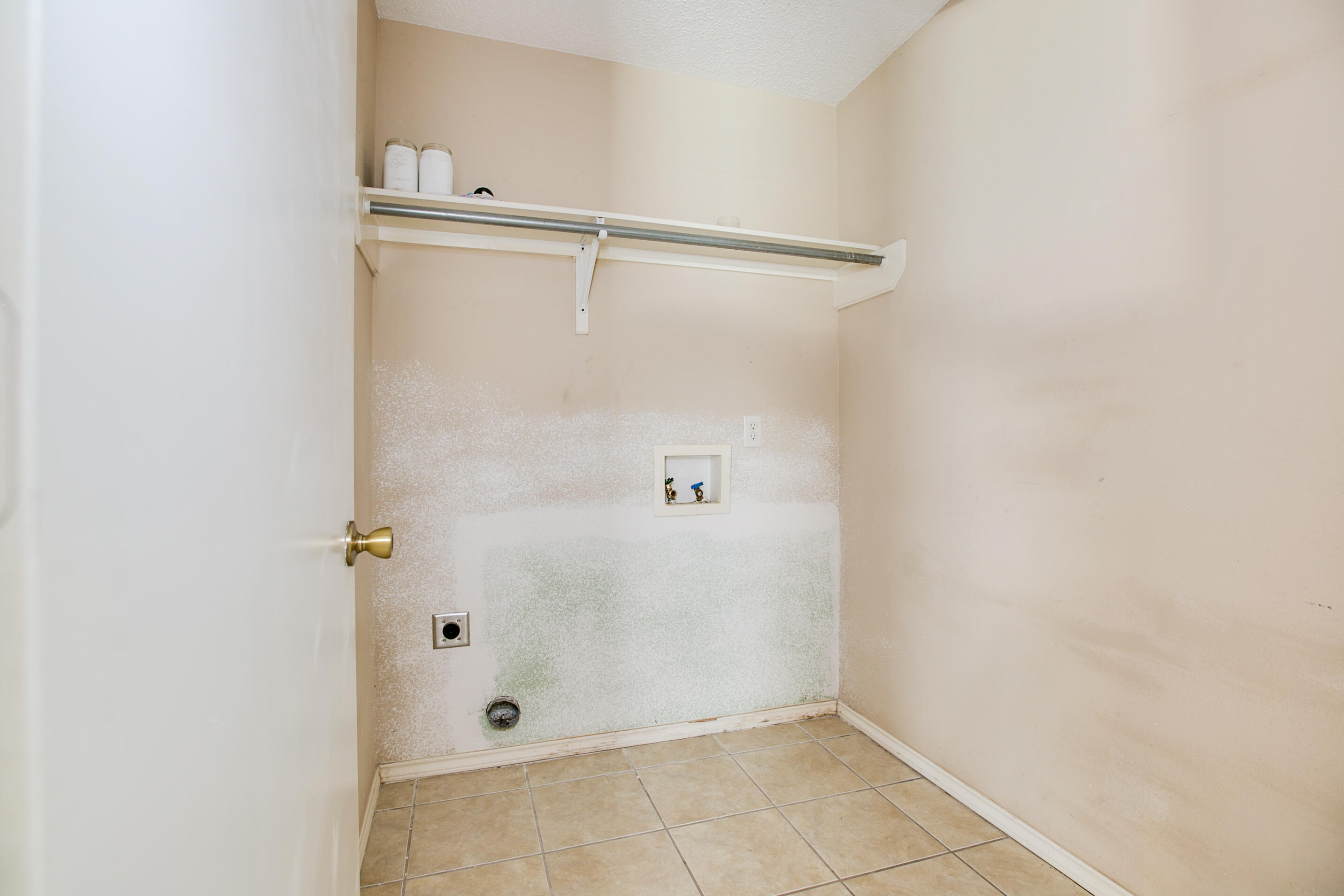49 Amberwood Drive Property Photo 9