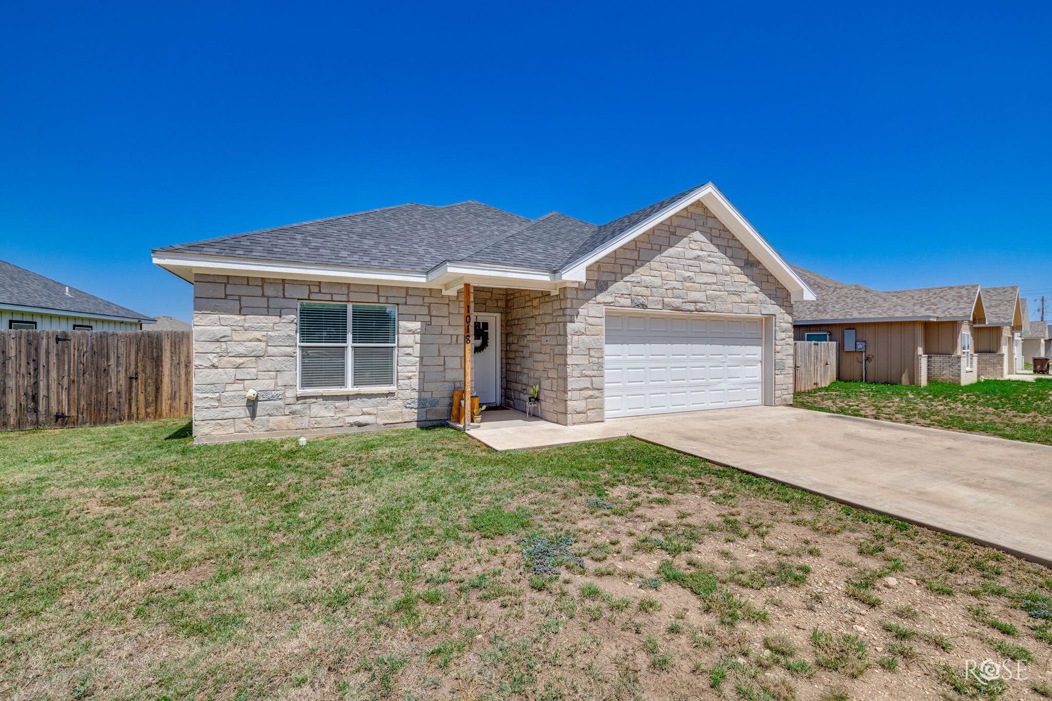 1018 Gregory Drive Property Photo 4