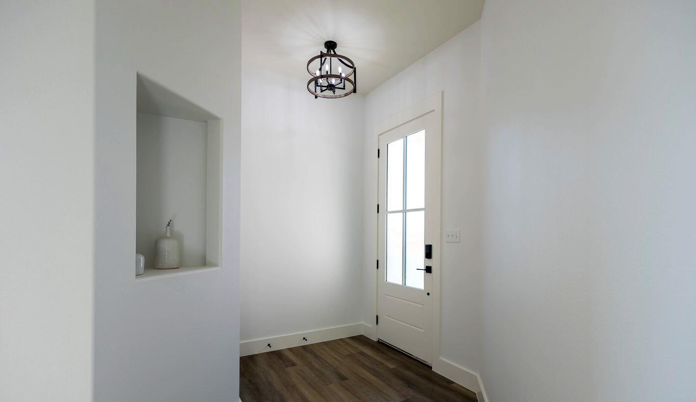 5202 Catarina Court Property Photo 3