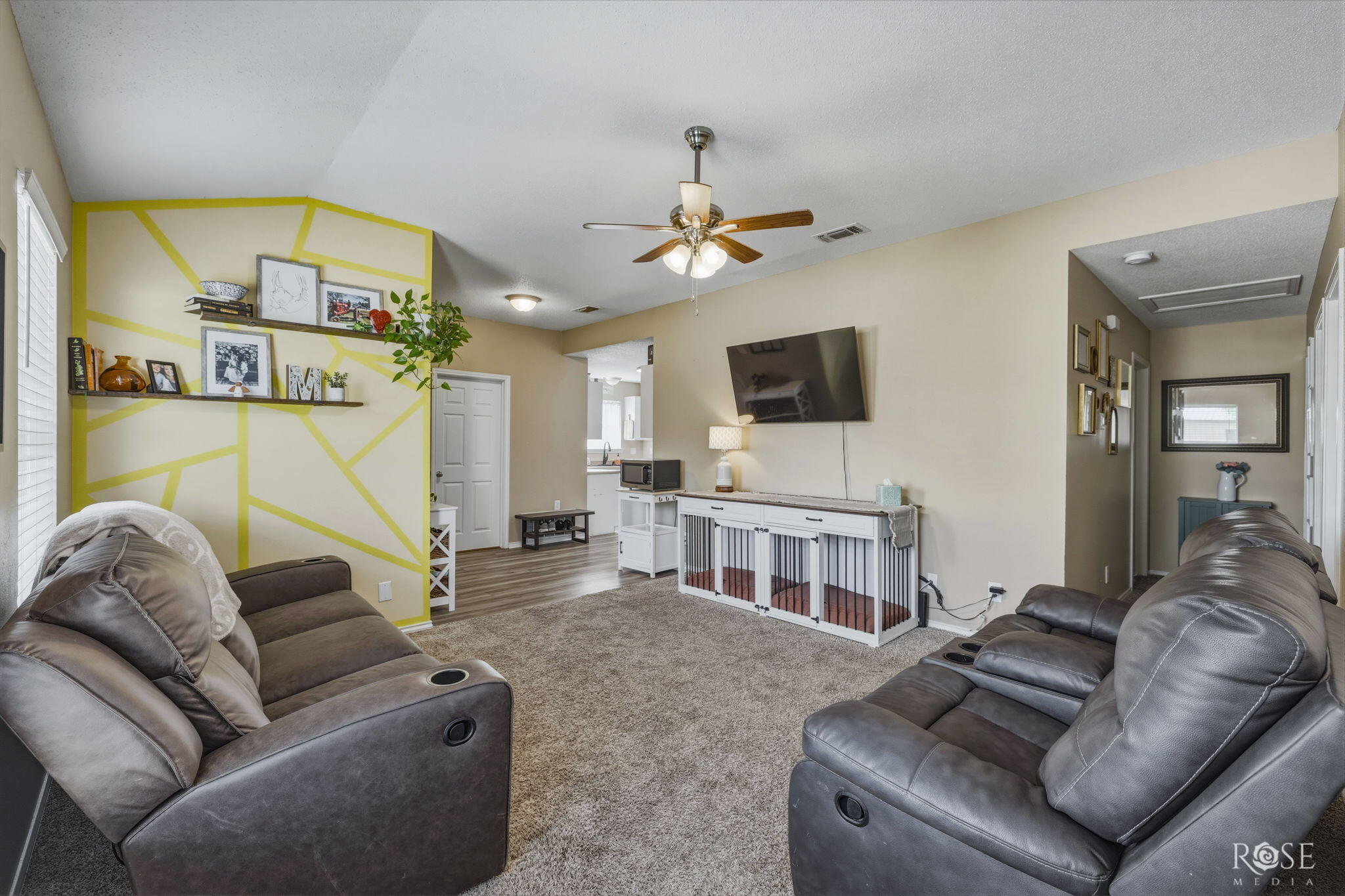 2926 Waco Street Property Photo 7