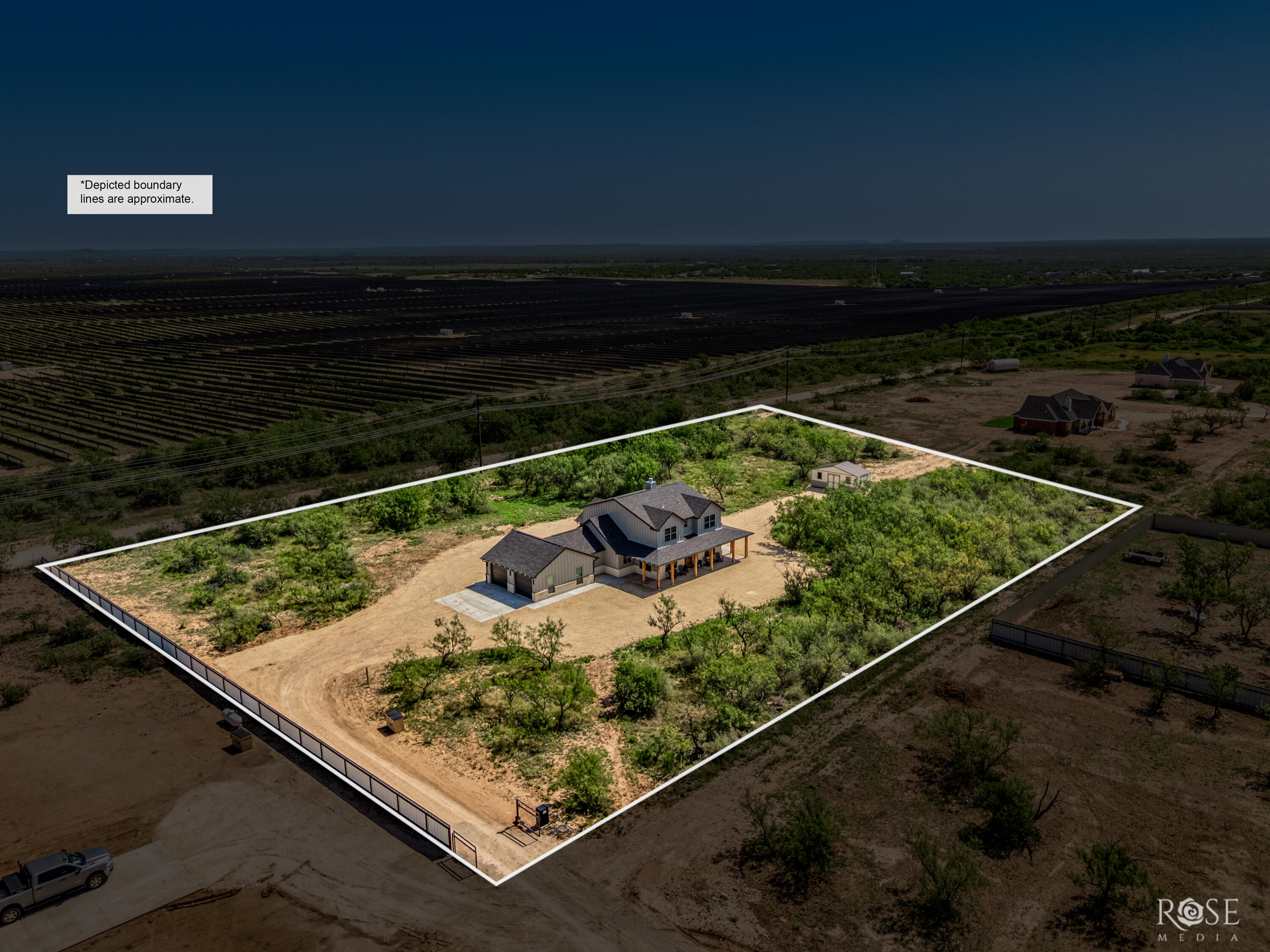 9736 Grey Wolf Lane Property Photo 2