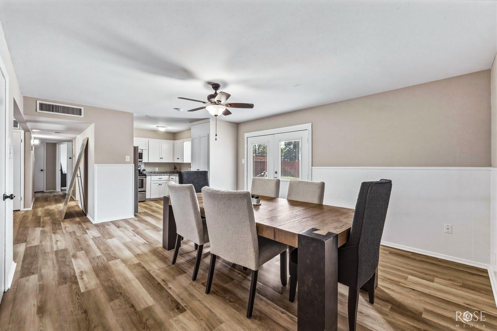 2215 Chapman Street Property Photo 9