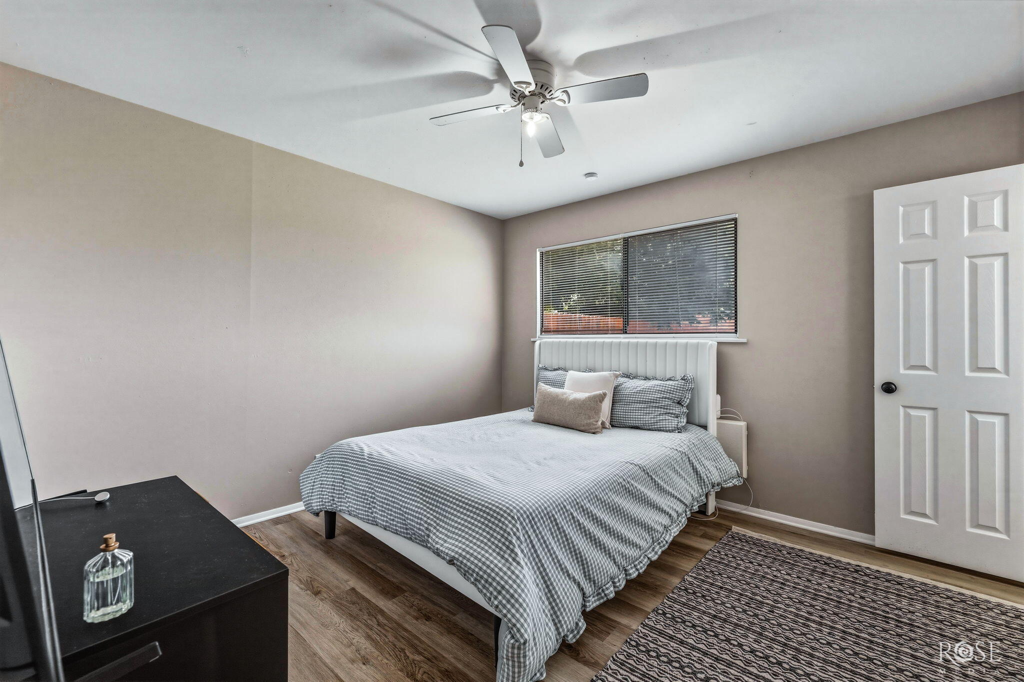 2215 Chapman Street Property Photo 16