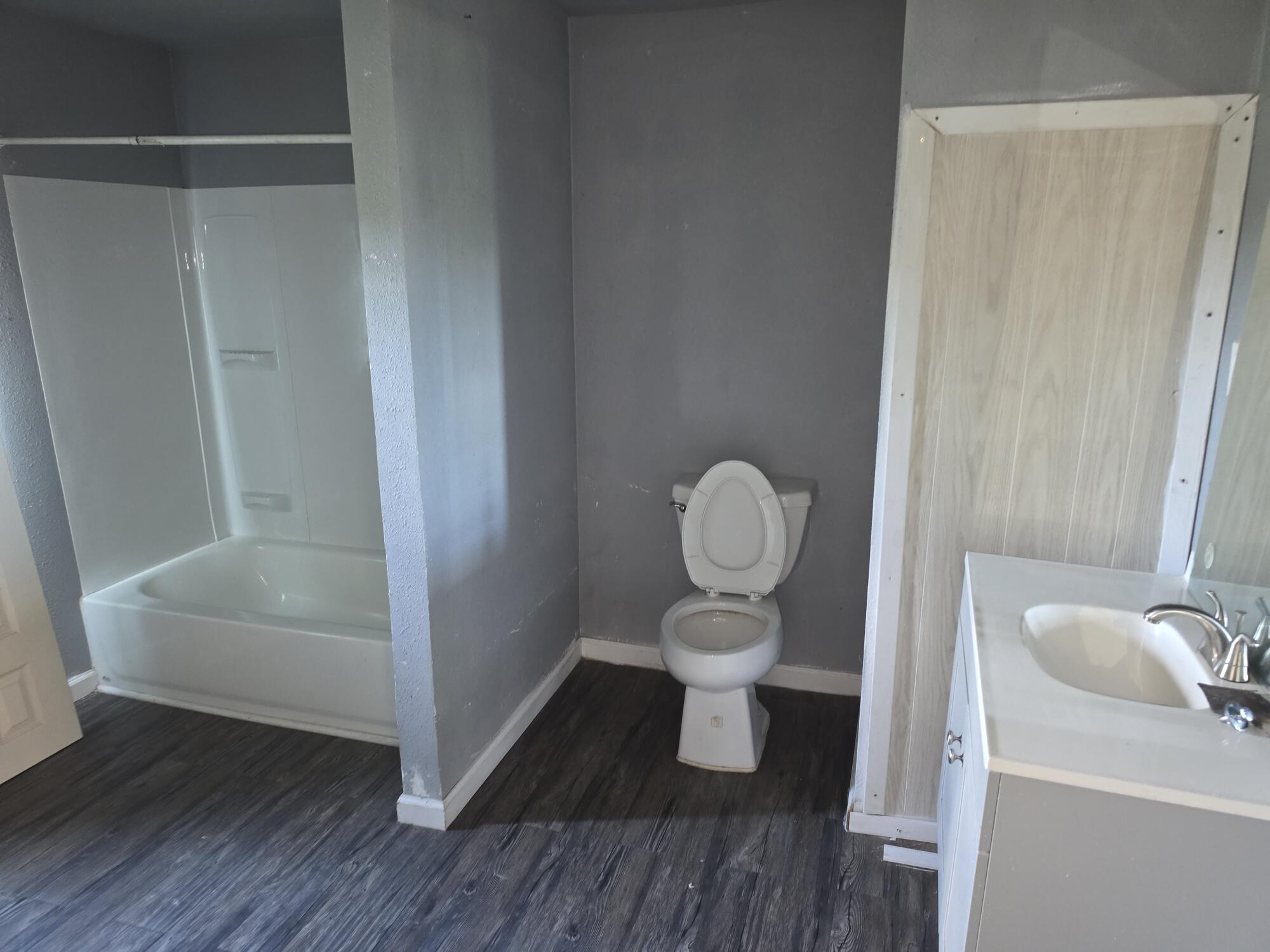 19 W Avenue O Property Photo 7