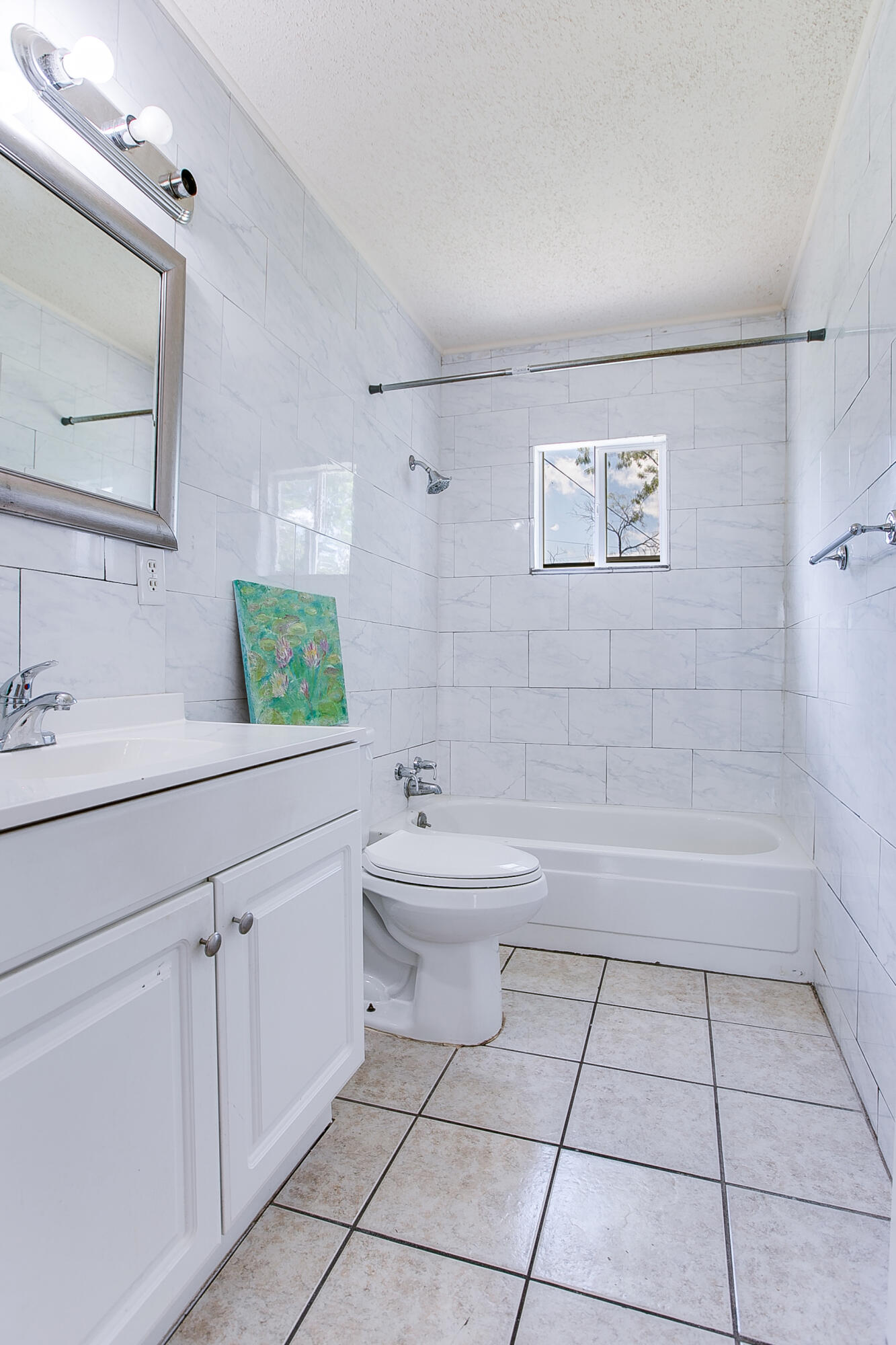2210 Junius Street Property Photo 15
