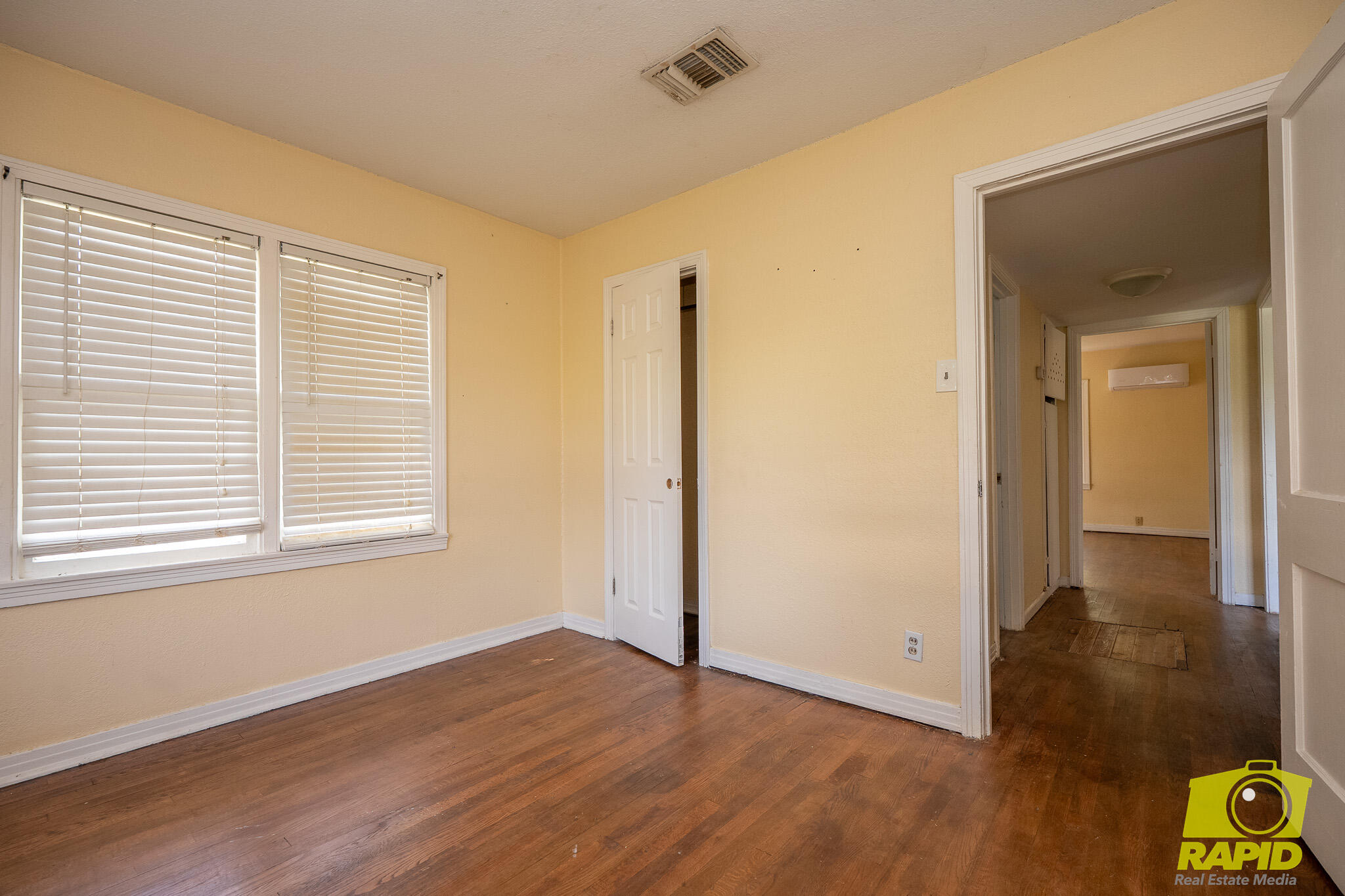 1405 Hassell Street Property Photo 17
