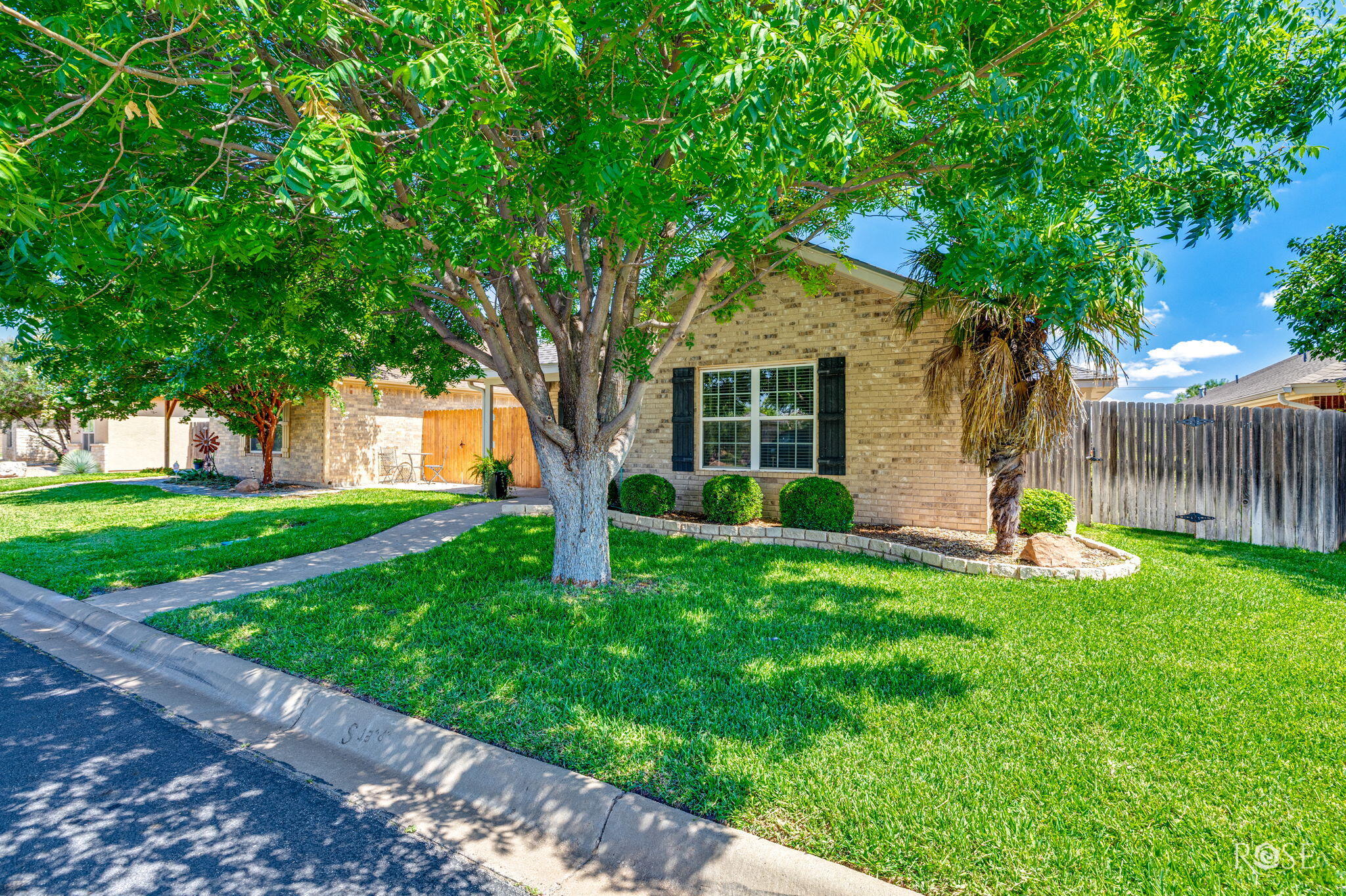 4234 Lexington Place Property Photo 4