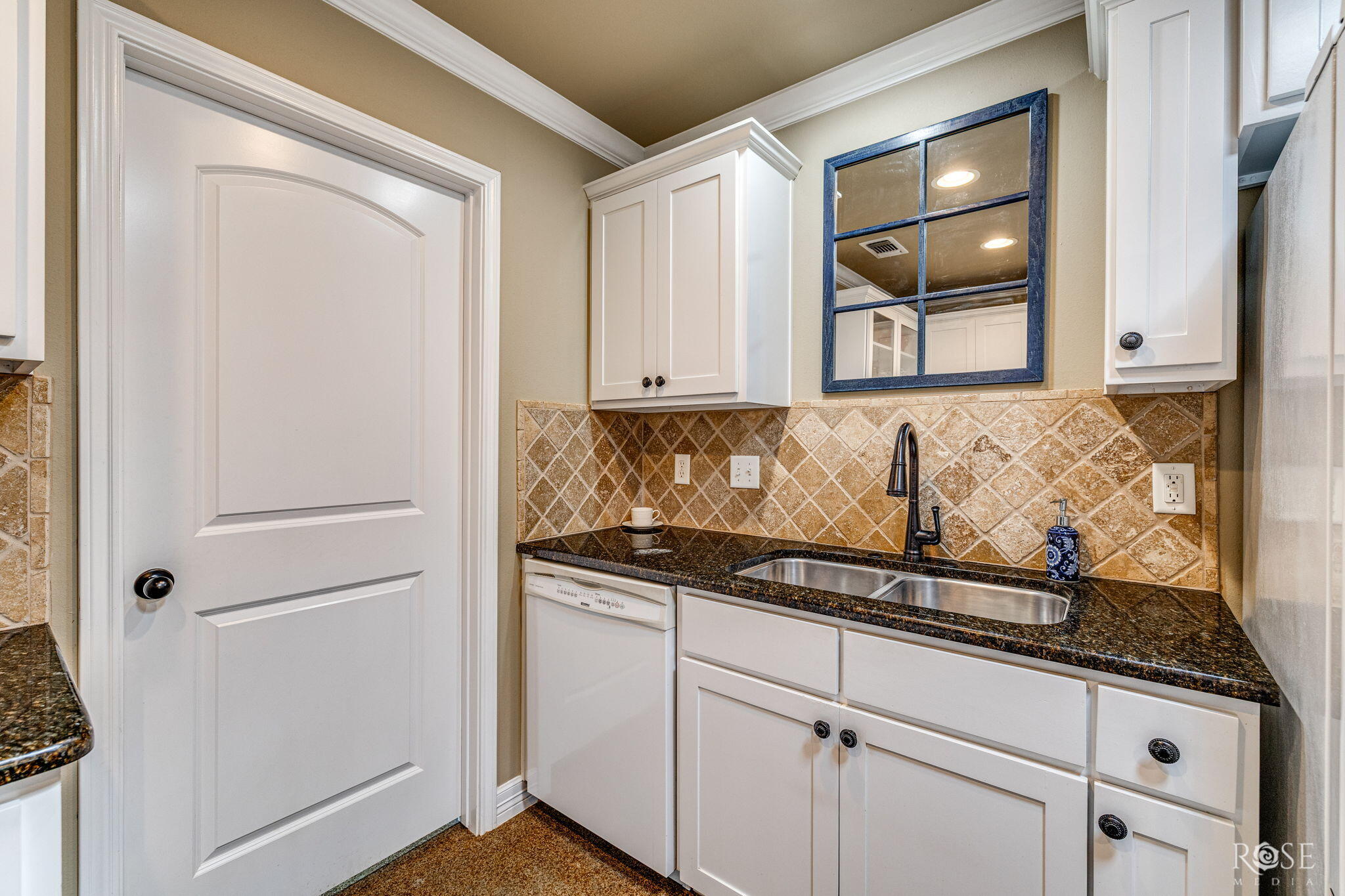 4234 Lexington Place Property Photo 10