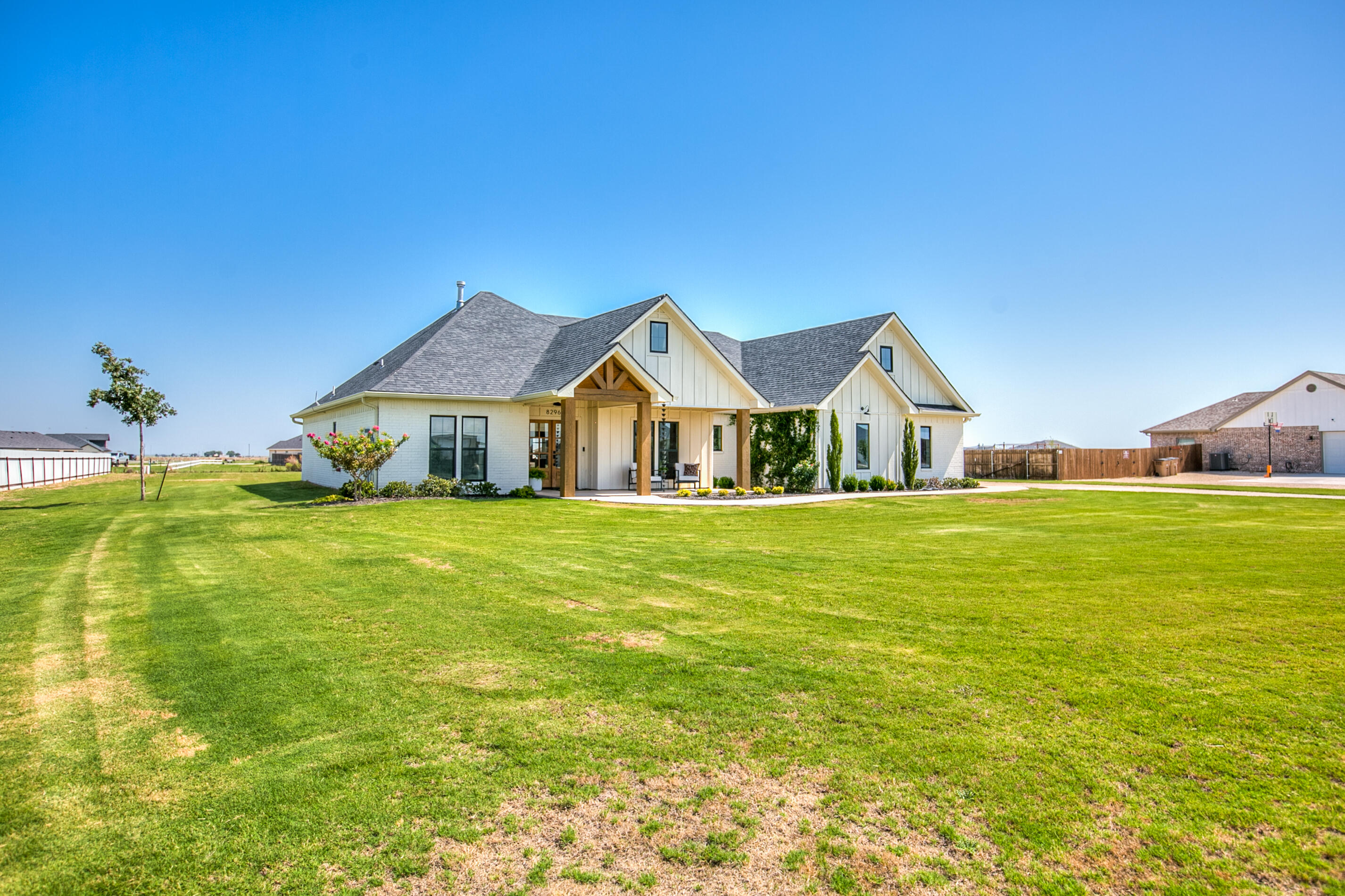 8296 Chad Road Property Photo 3