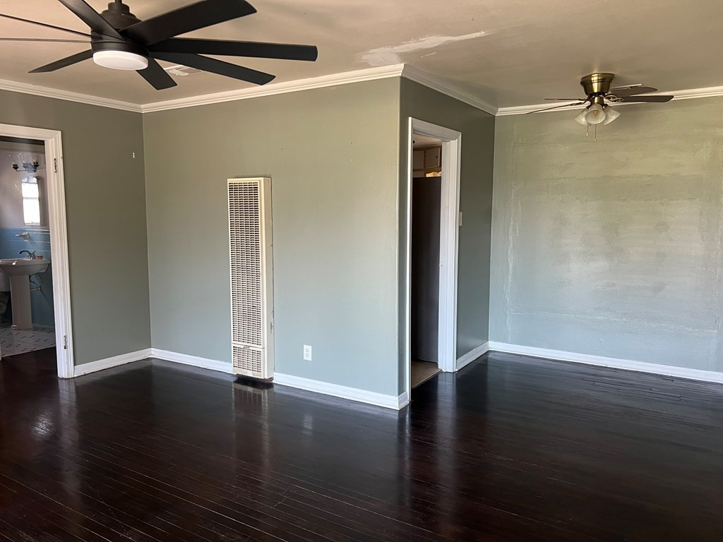 1833 Willow Street Property Photo 5