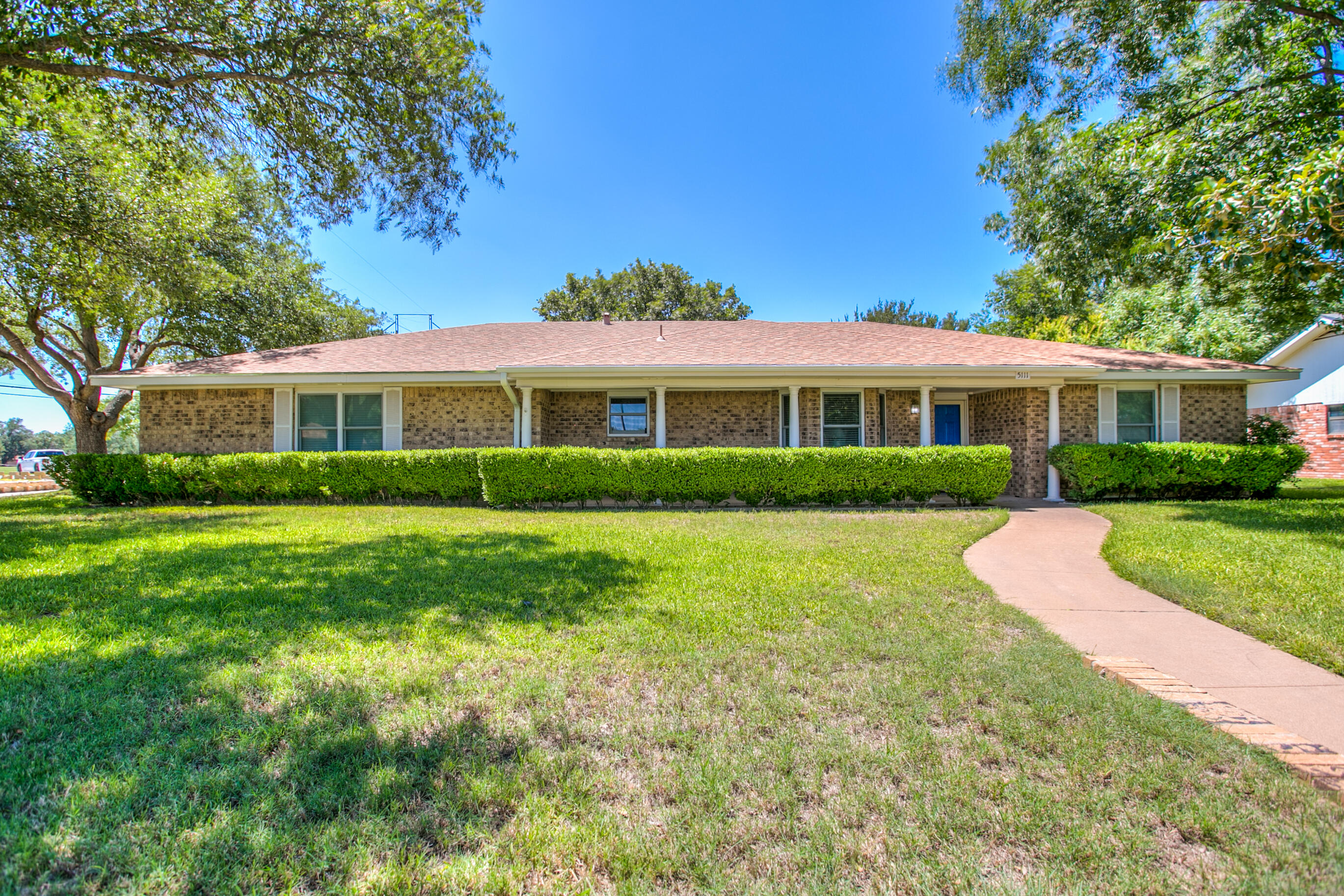 5111 Green Valley Trail Property Photo 1