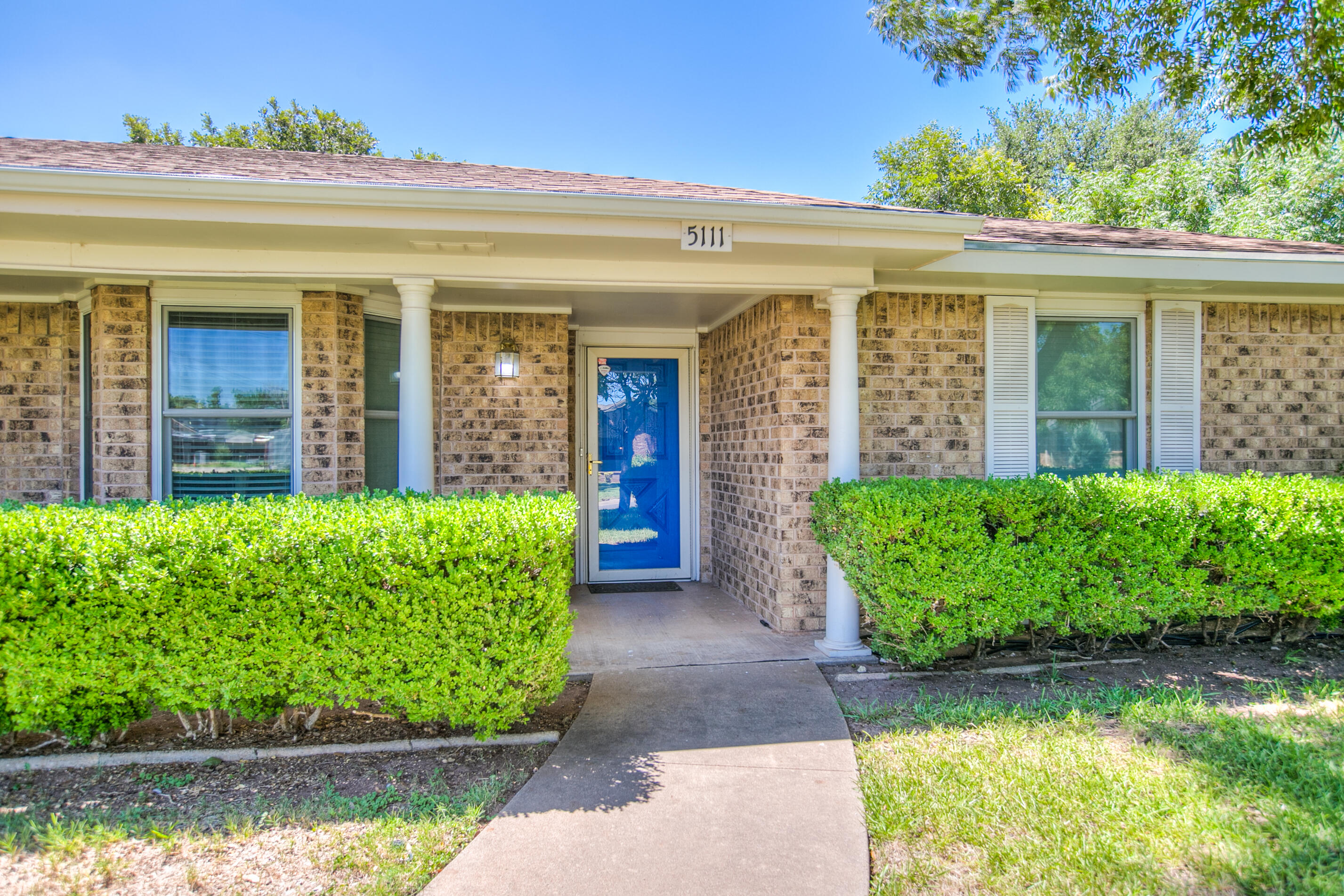 5111 Green Valley Trail Property Photo 4