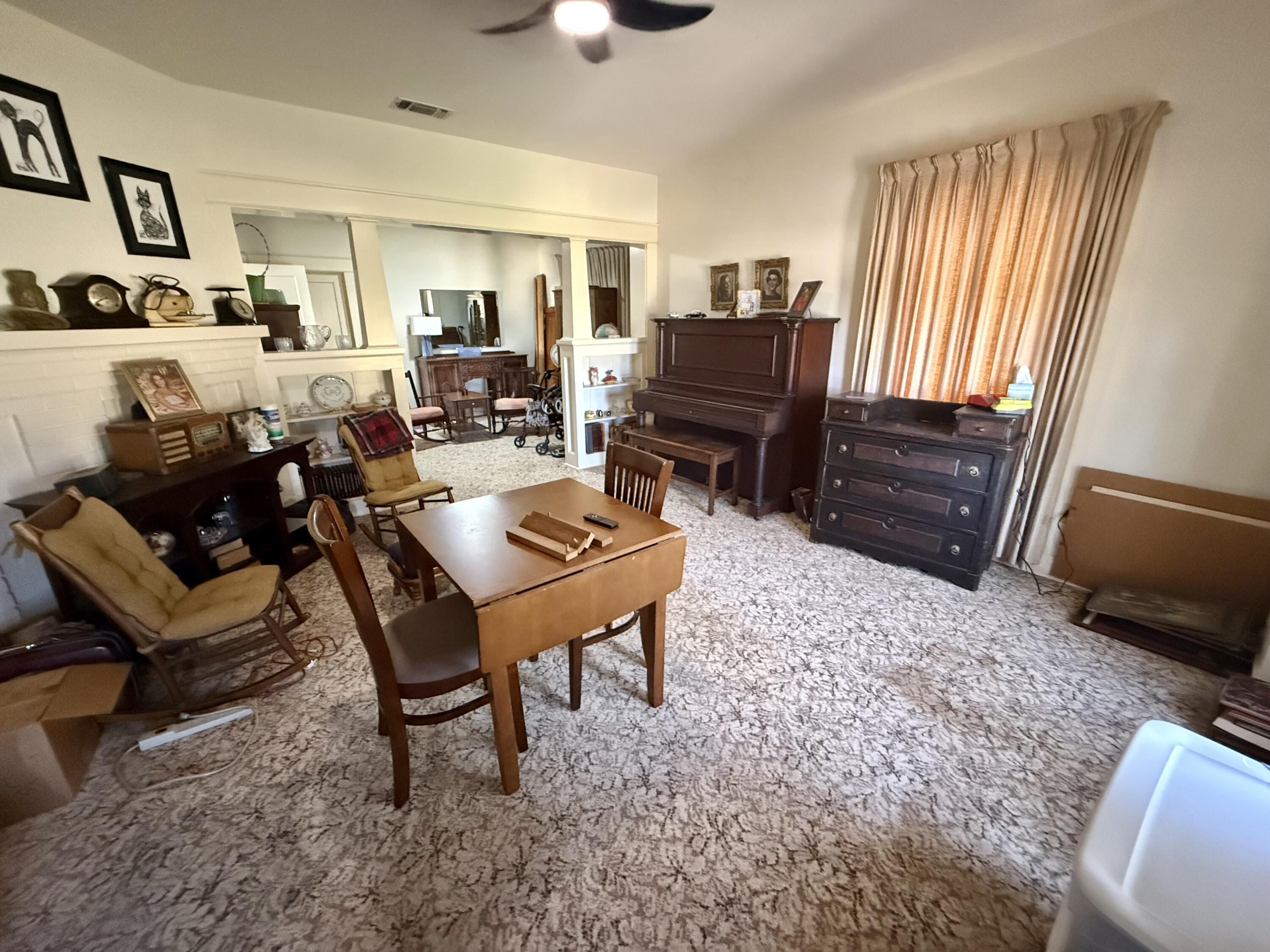 1903 N 6th Street Property Photo 4