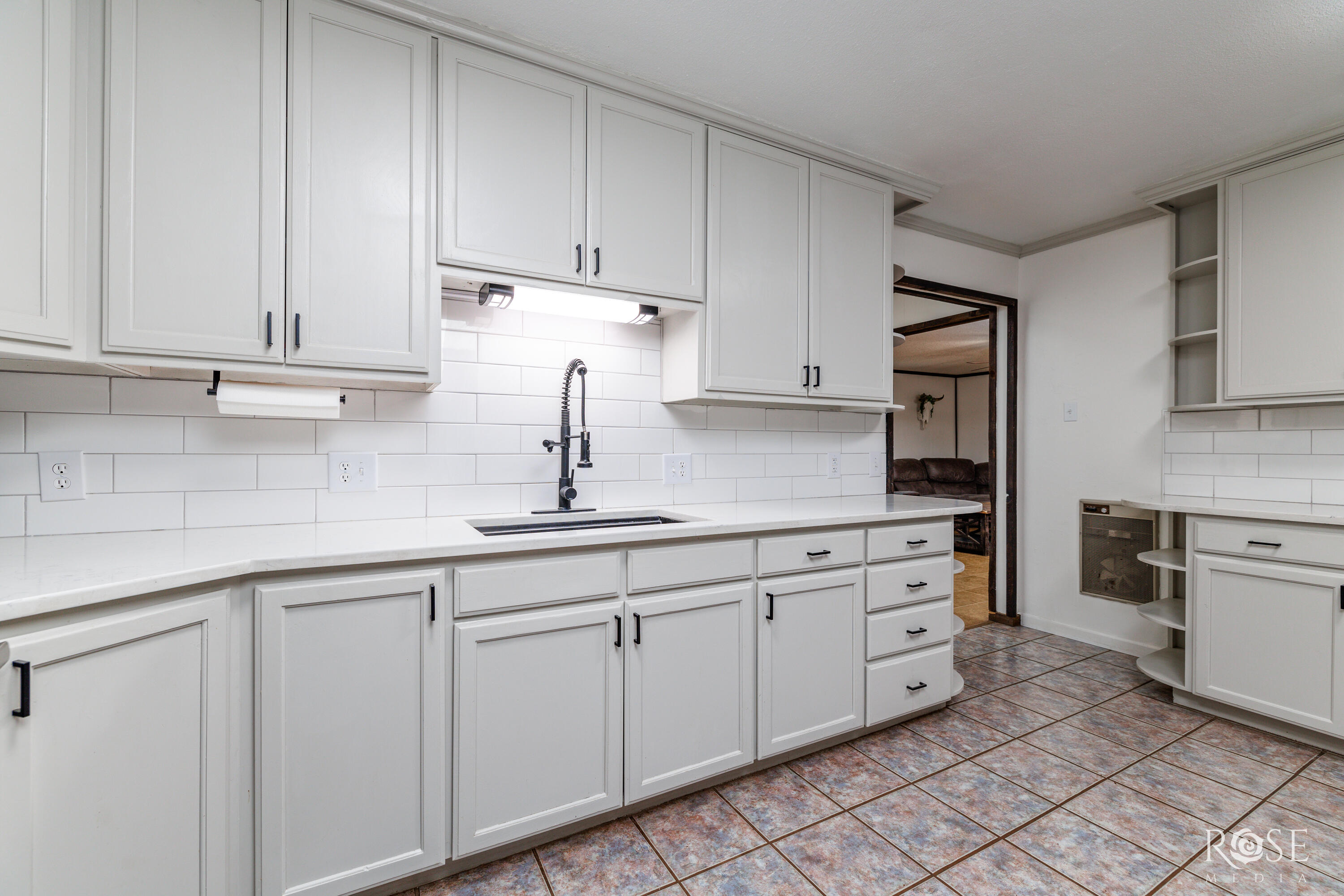 6925 Grape Creek Road, 1 Property Photo 6