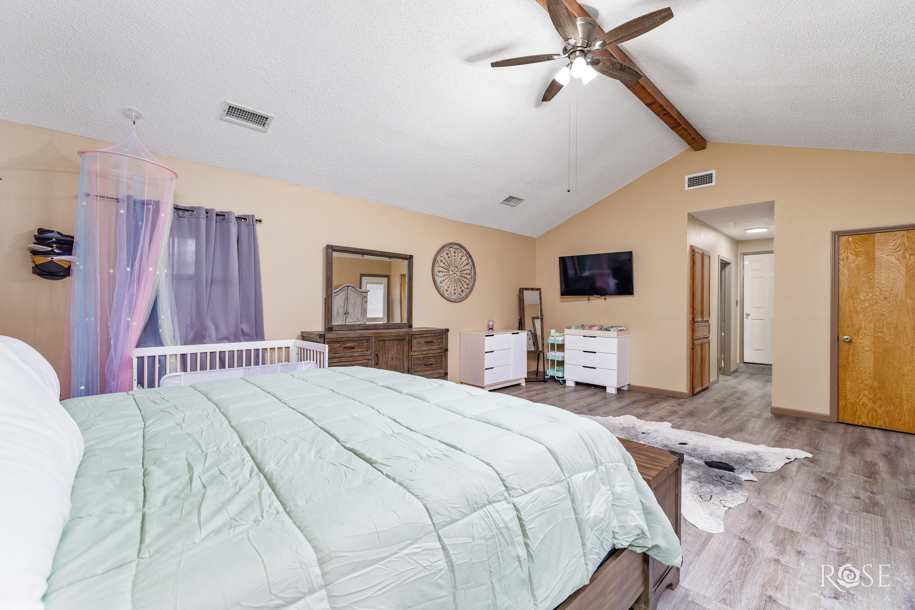 6925 Grape Creek Road, 1 Property Photo 13