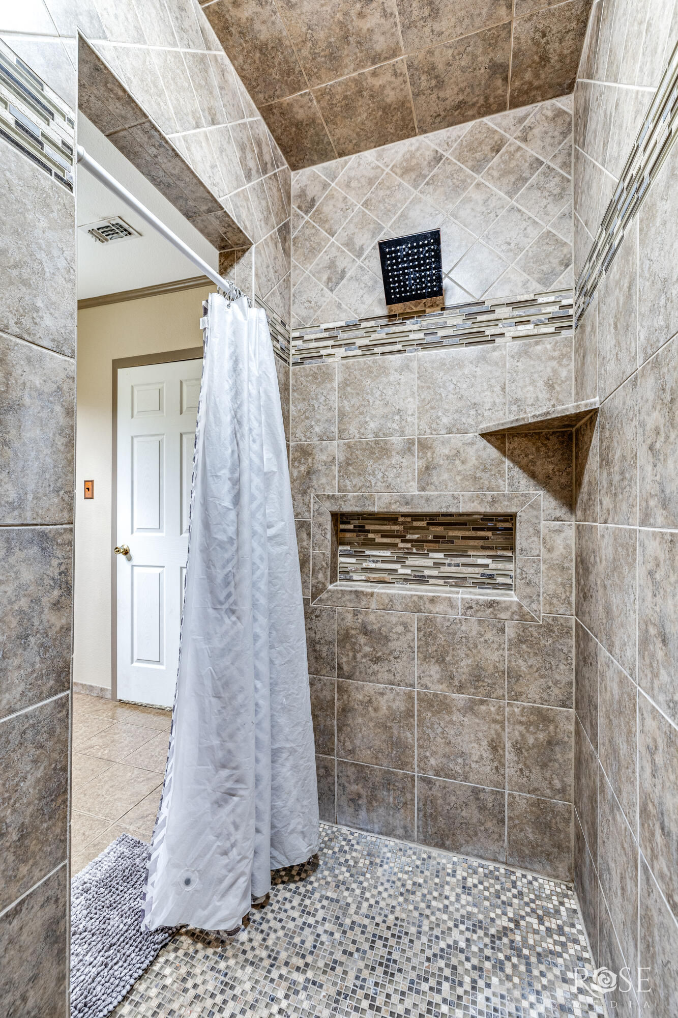 6925 Grape Creek Road, 1 Property Photo 16