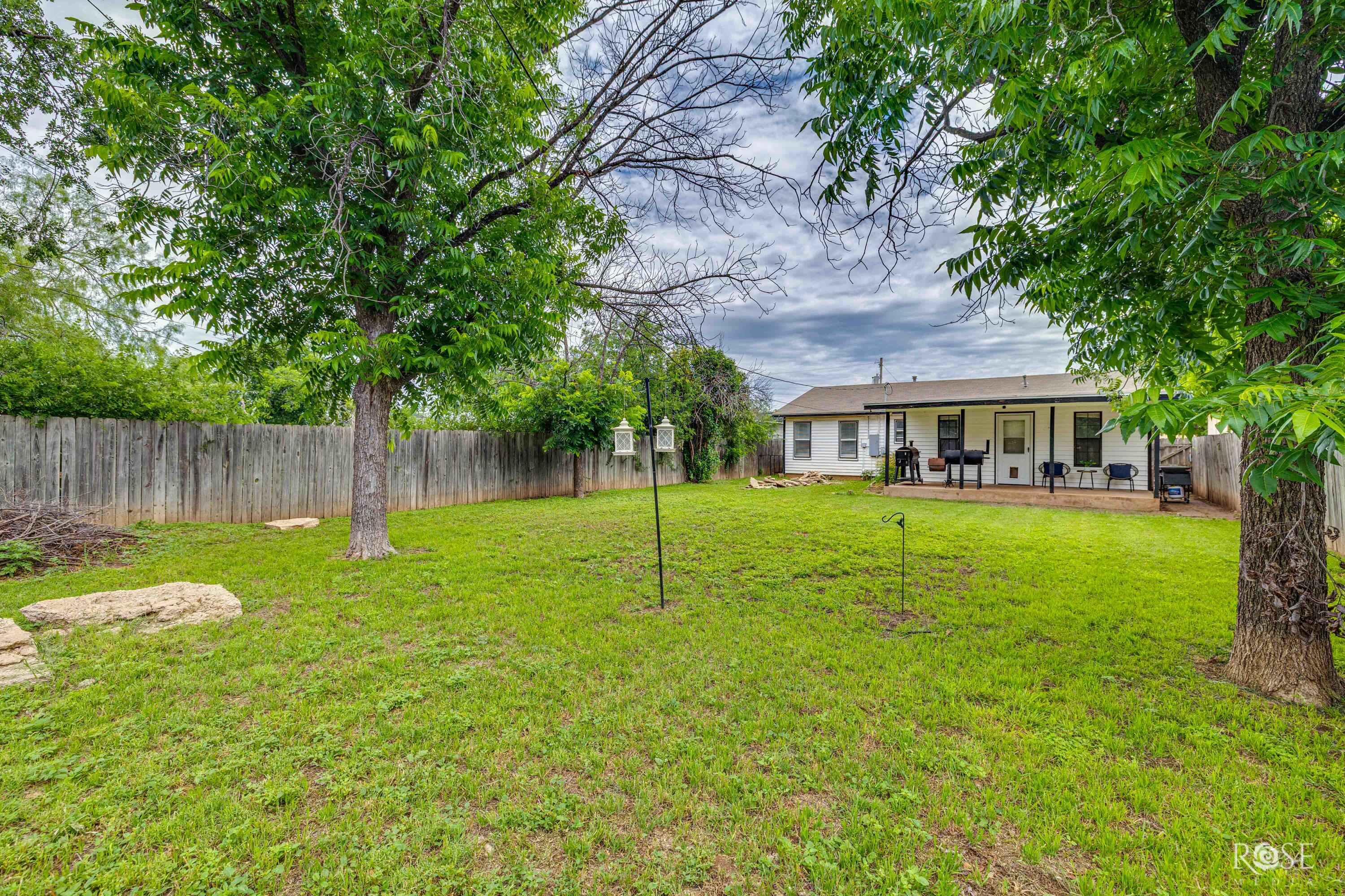 2522 Guadalupe Street Property Photo 26