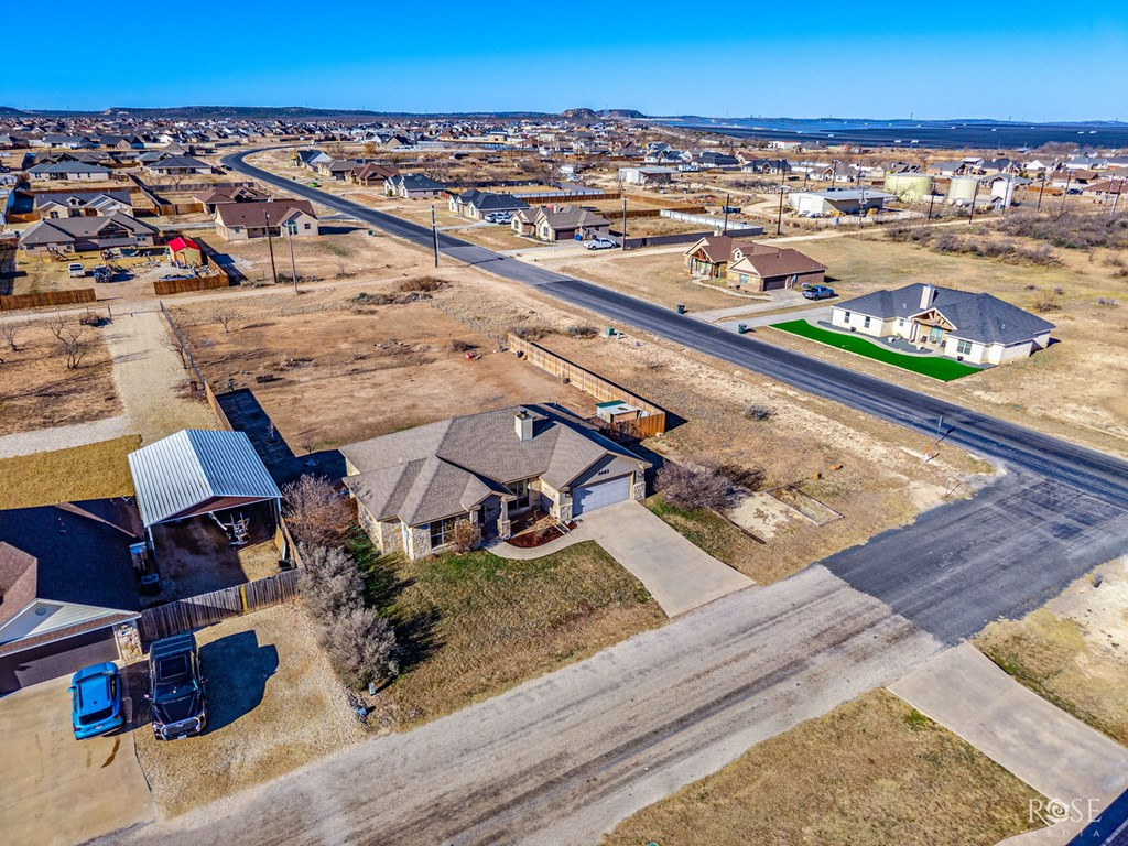 8083 Elk Run Property Photo 31